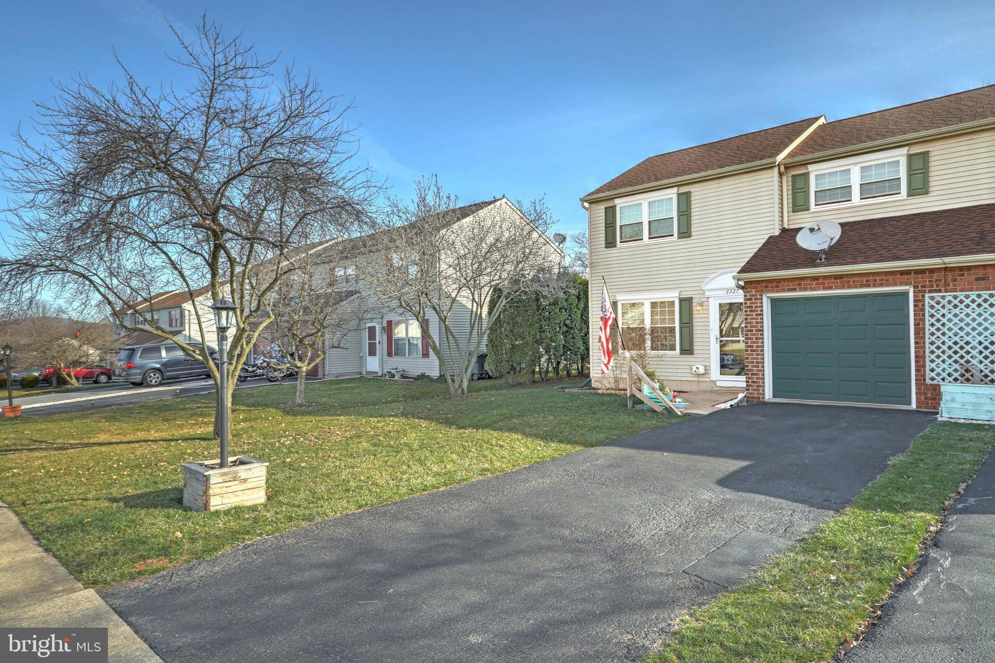 Dover, PA 17315,3327 GLEN HOLLOW DR