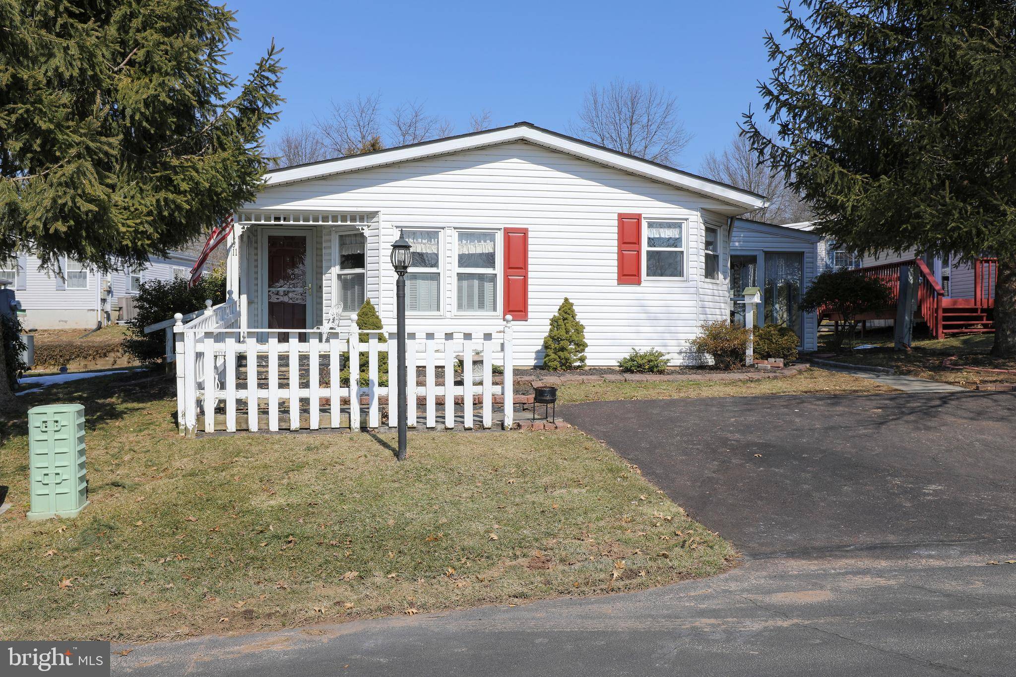 Souderton, PA 18964,11 COVENTRY PL