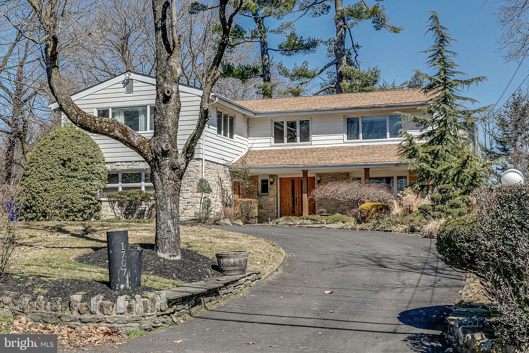 Elkins Park, PA 19027,1707 ASHBOURNE RD