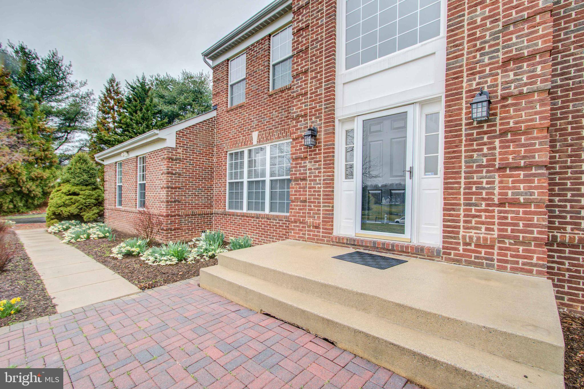 Gaithersburg, MD 20882,9229 ENGLISH MEADOW WAY