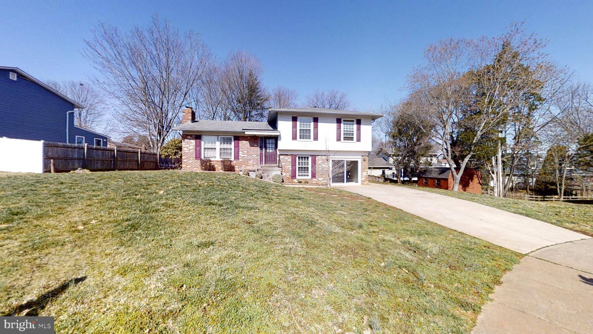 Manassas, VA 20110,9956 BRAMBLE CT