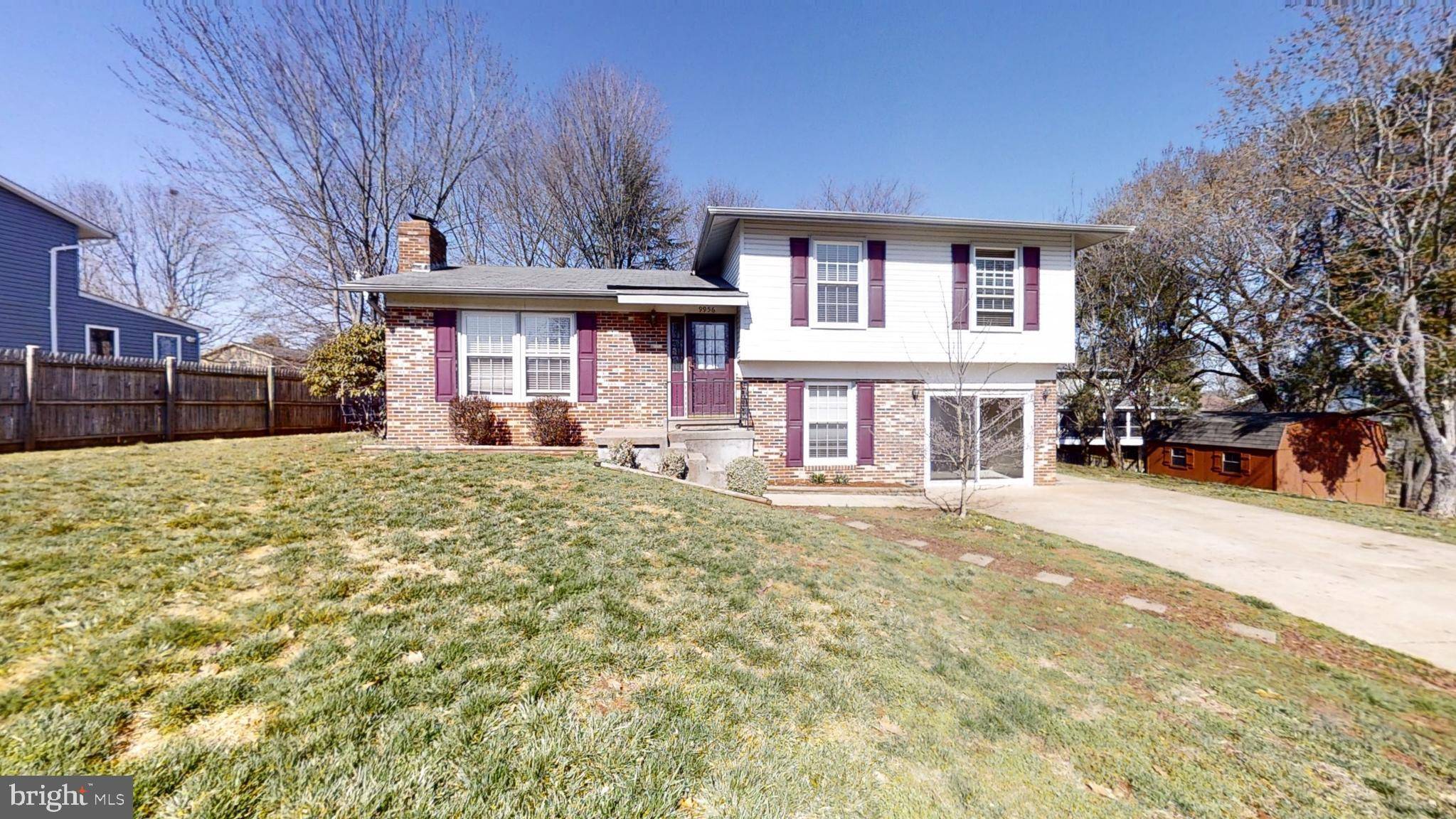 Manassas, VA 20110,9956 BRAMBLE CT