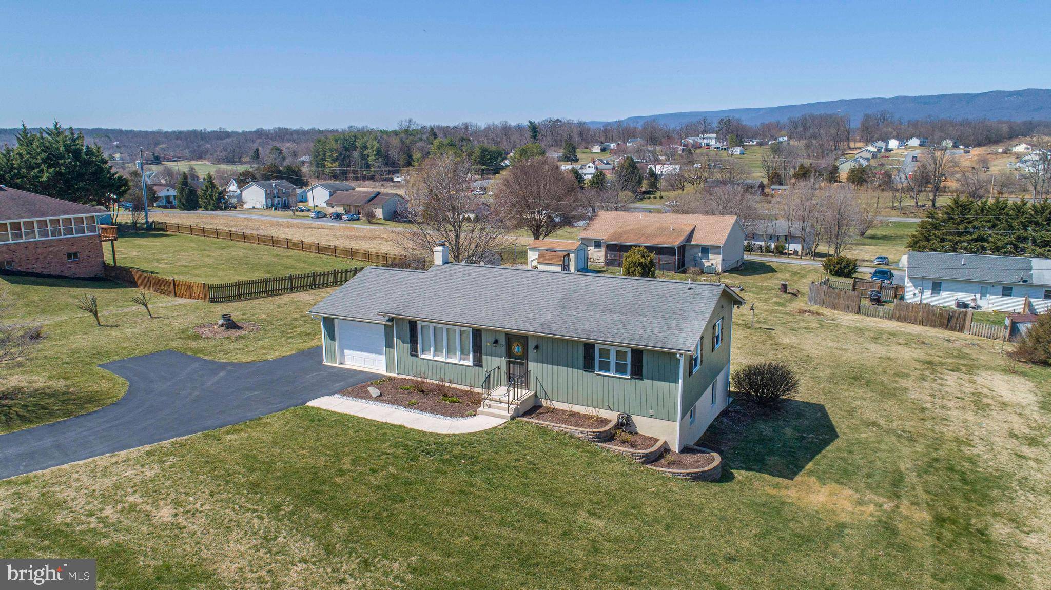 Maurertown, VA 22644,79 HIGH VIEW DR