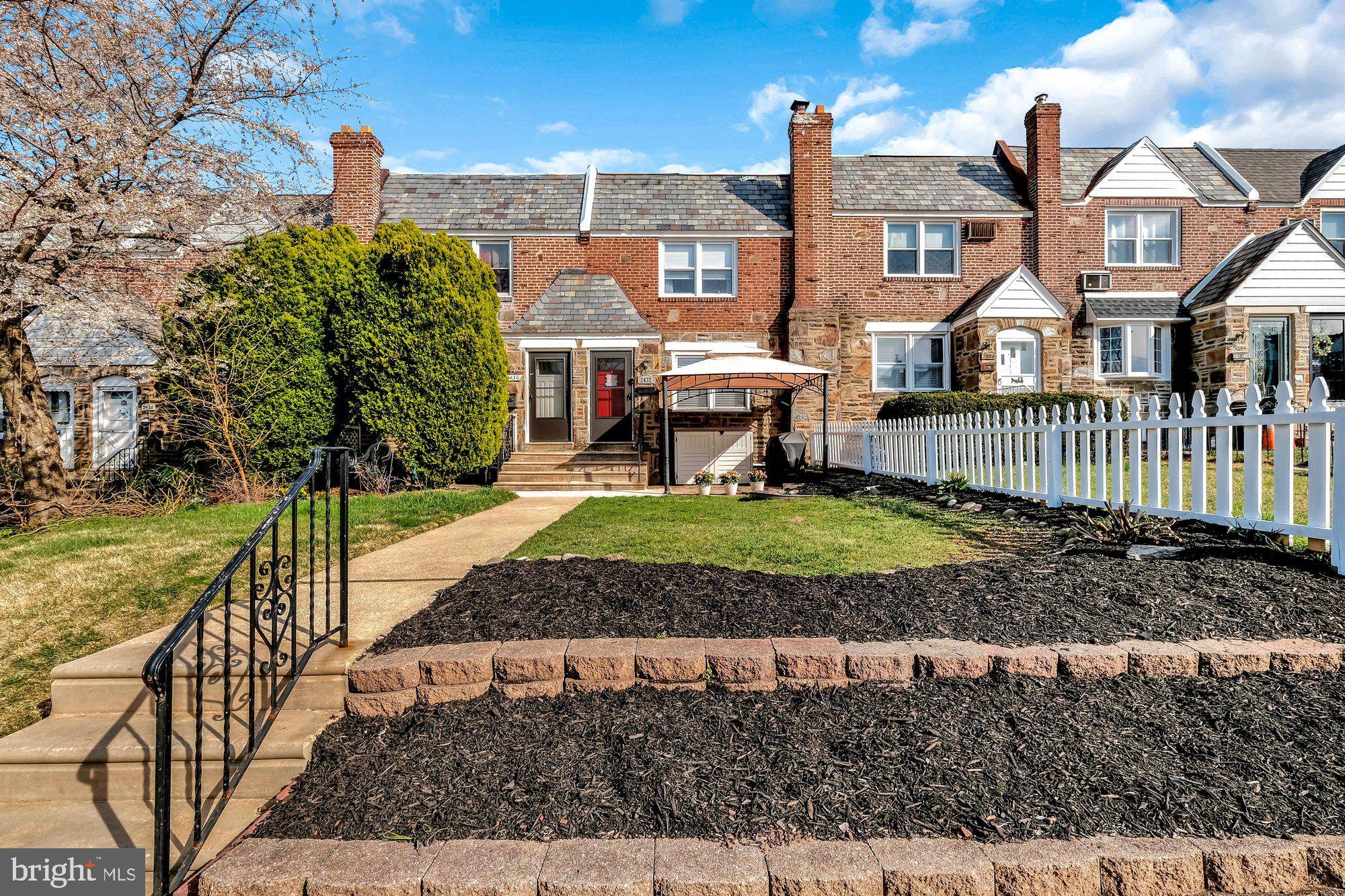 Drexel Hill, PA 19026,2432 CEDAR LN