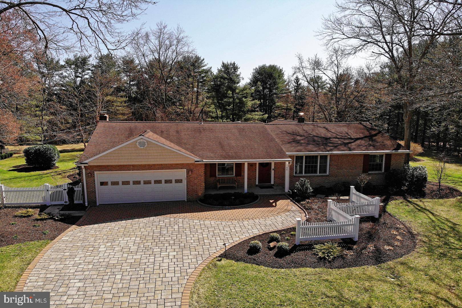 Pilesgrove, NJ 08098,44 HOLLY LN