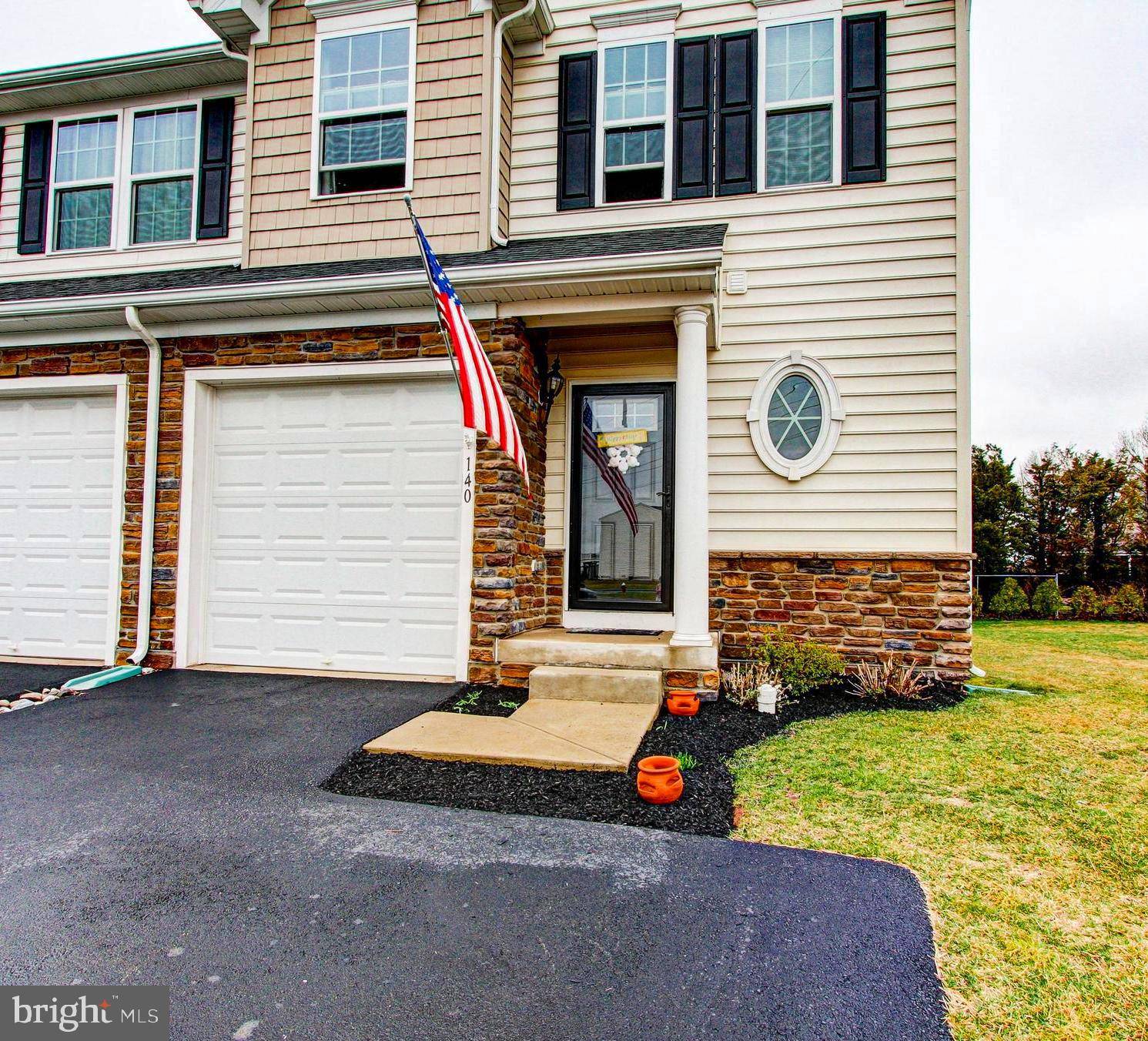 Gilbertsville, PA 19525,140 TULIP LN