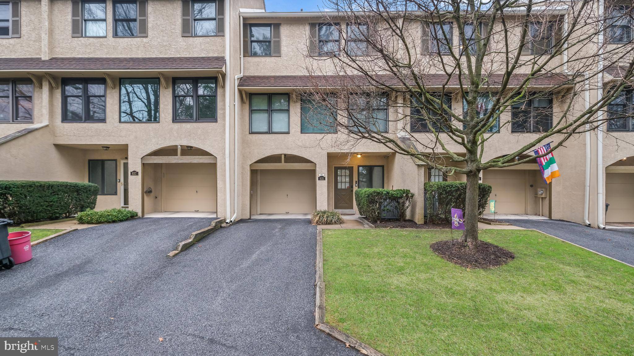 Wallingford, PA 19086,635 NIBLICK LN #27