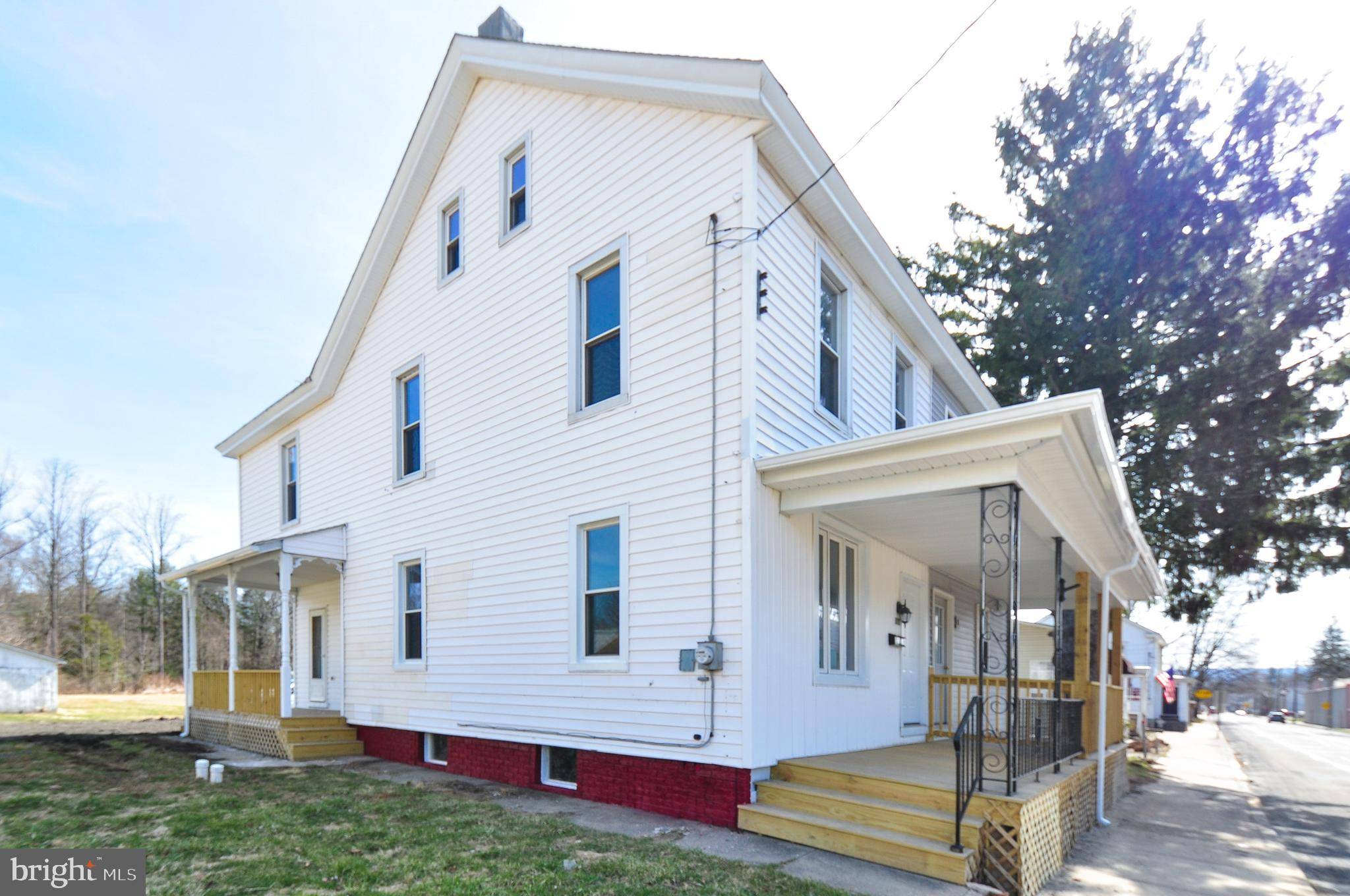 Pine Grove, PA 17963,164 N TULPEHOCKEN ST