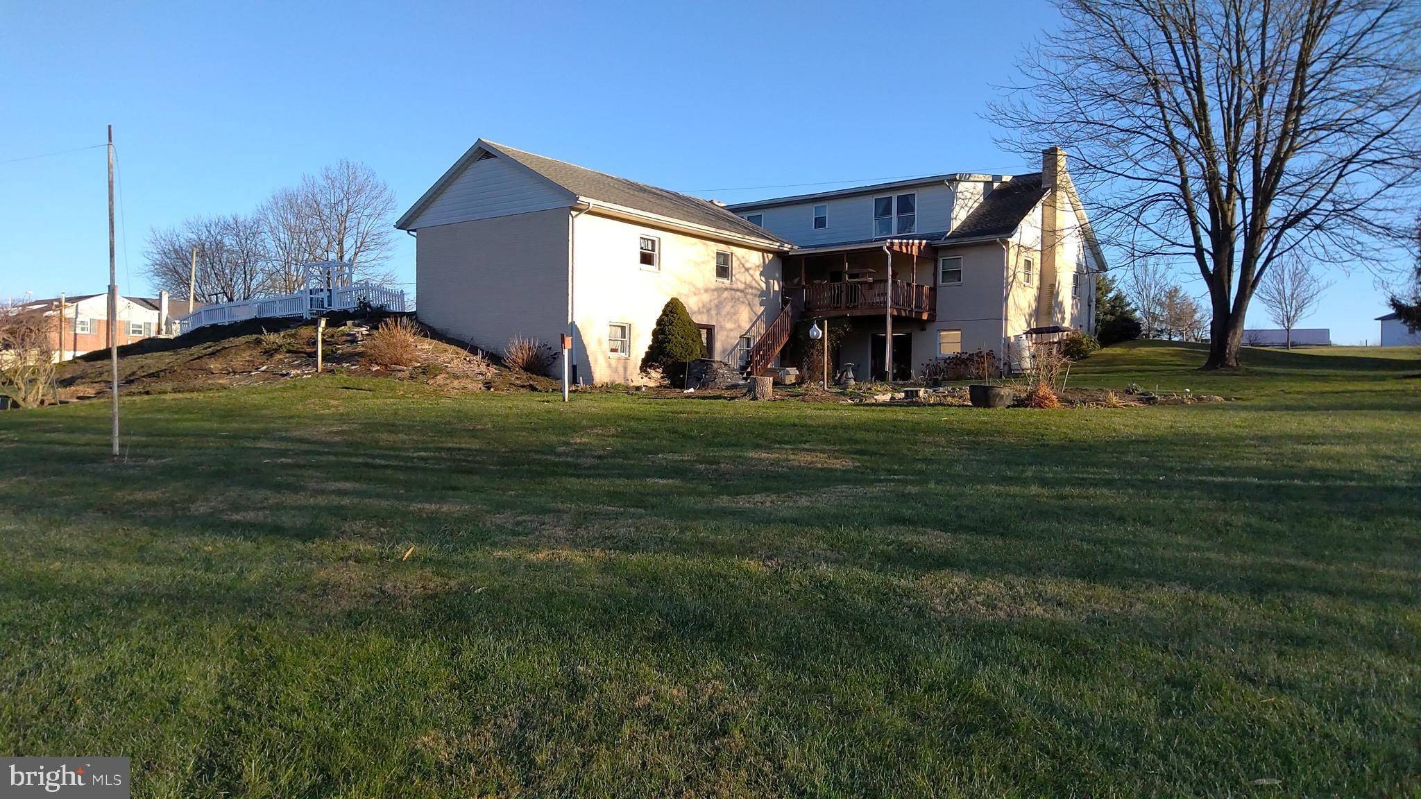 Myerstown, PA 17067,37 E ROSEBUD RD