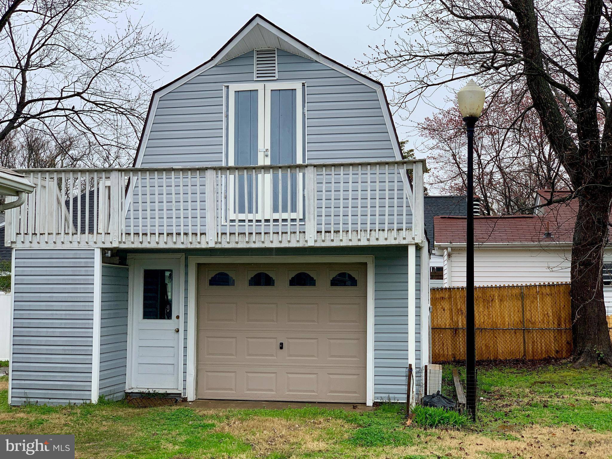 Colonial Beach, VA 22443,219 COLONIAL AVENUE