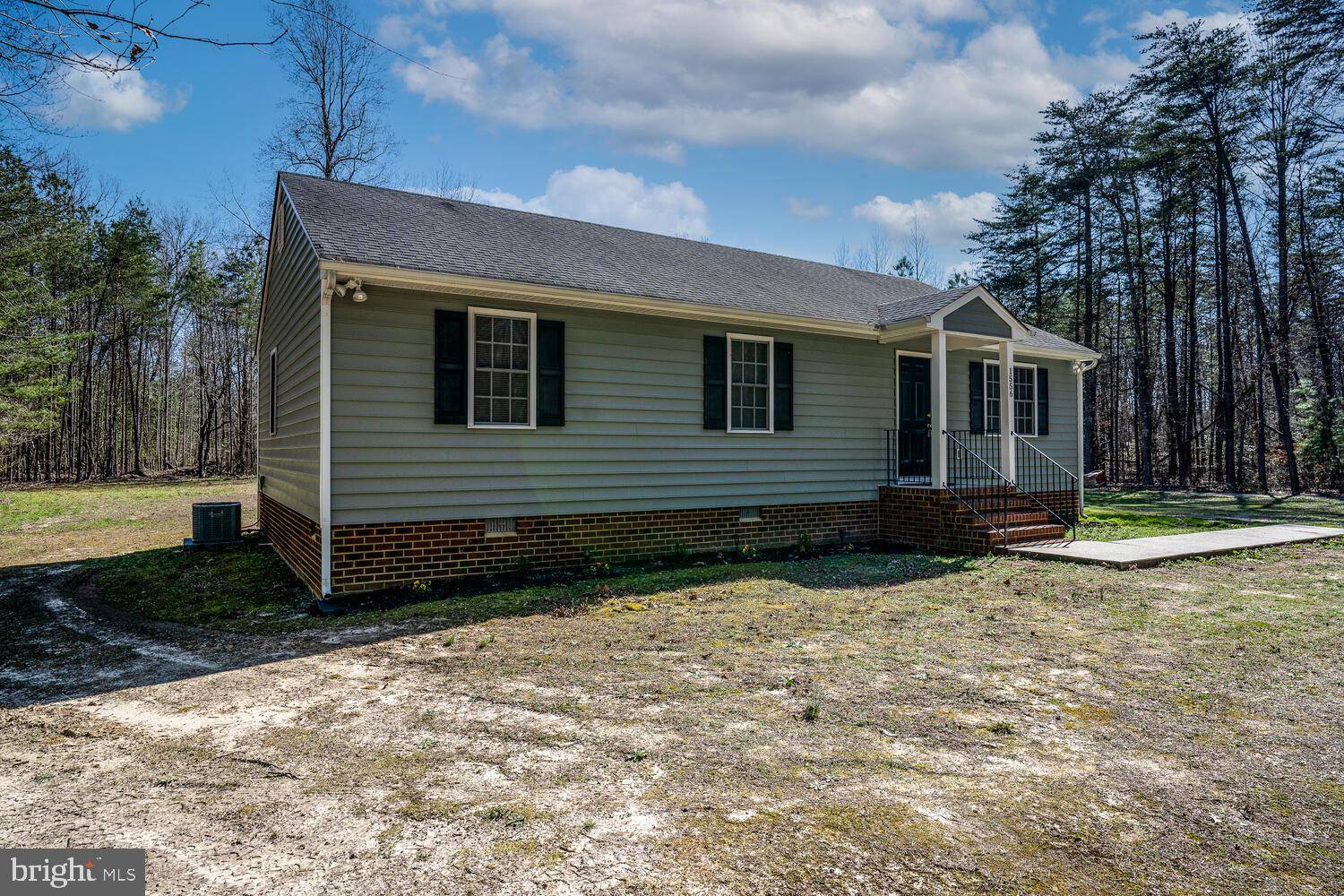 Aylett, VA 23009,1556 EPWORTH RD