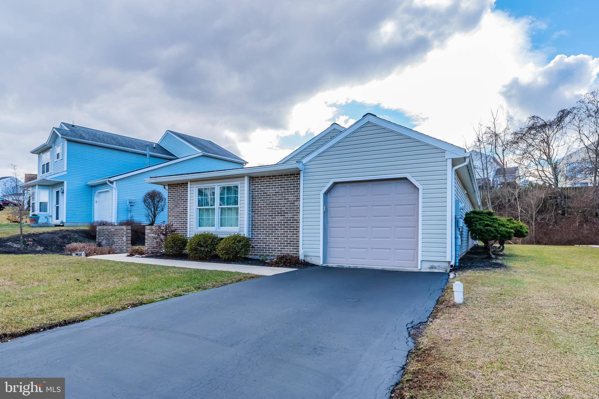 Harrisburg, PA 17111,6256 S HIGHLANDS CIR