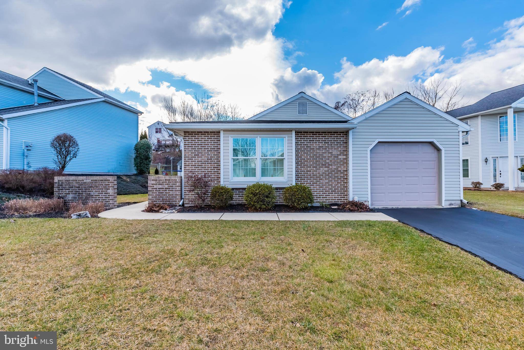 Harrisburg, PA 17111,6256 S HIGHLANDS CIR