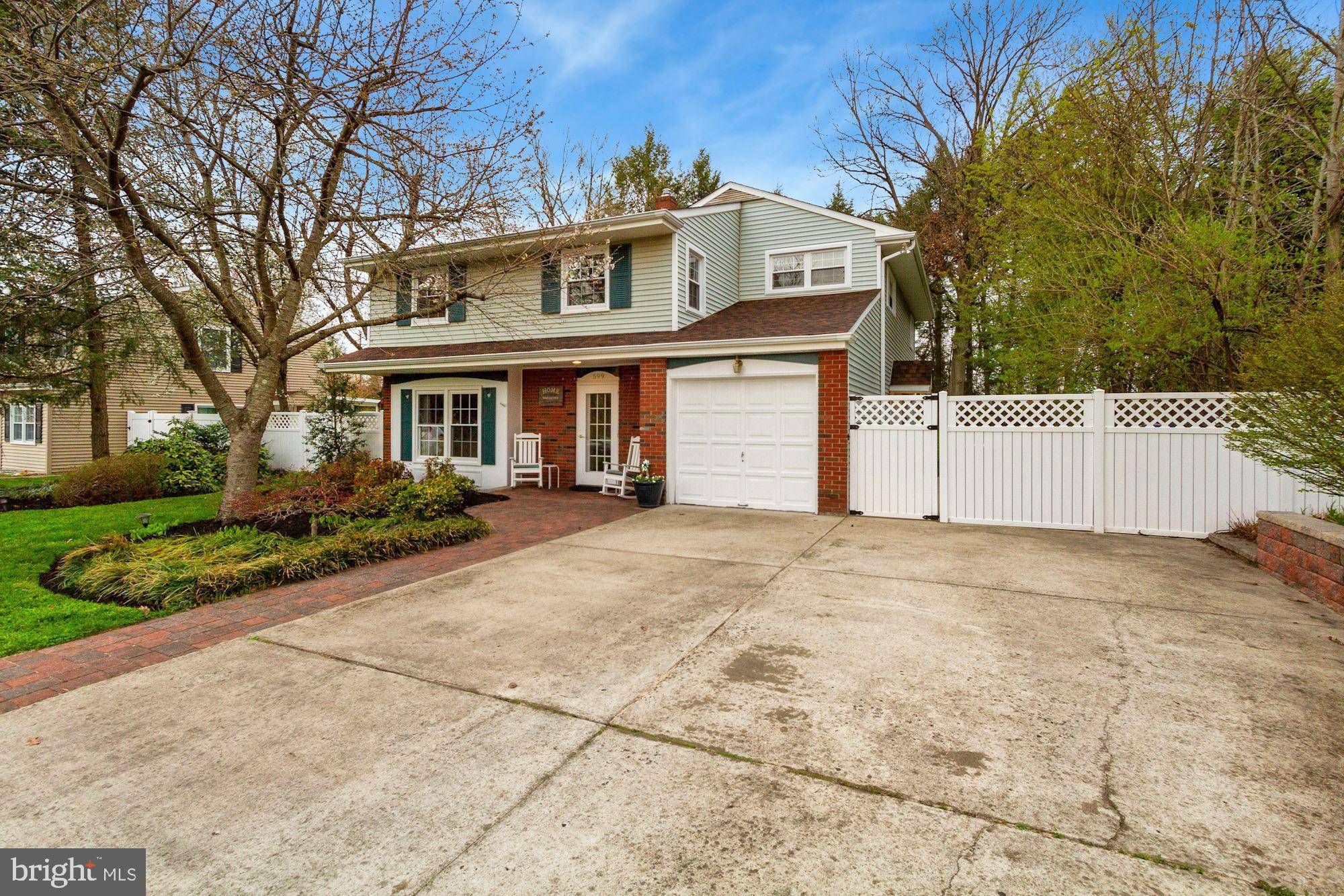 Moorestown, NJ 08057,599 DEVON RD