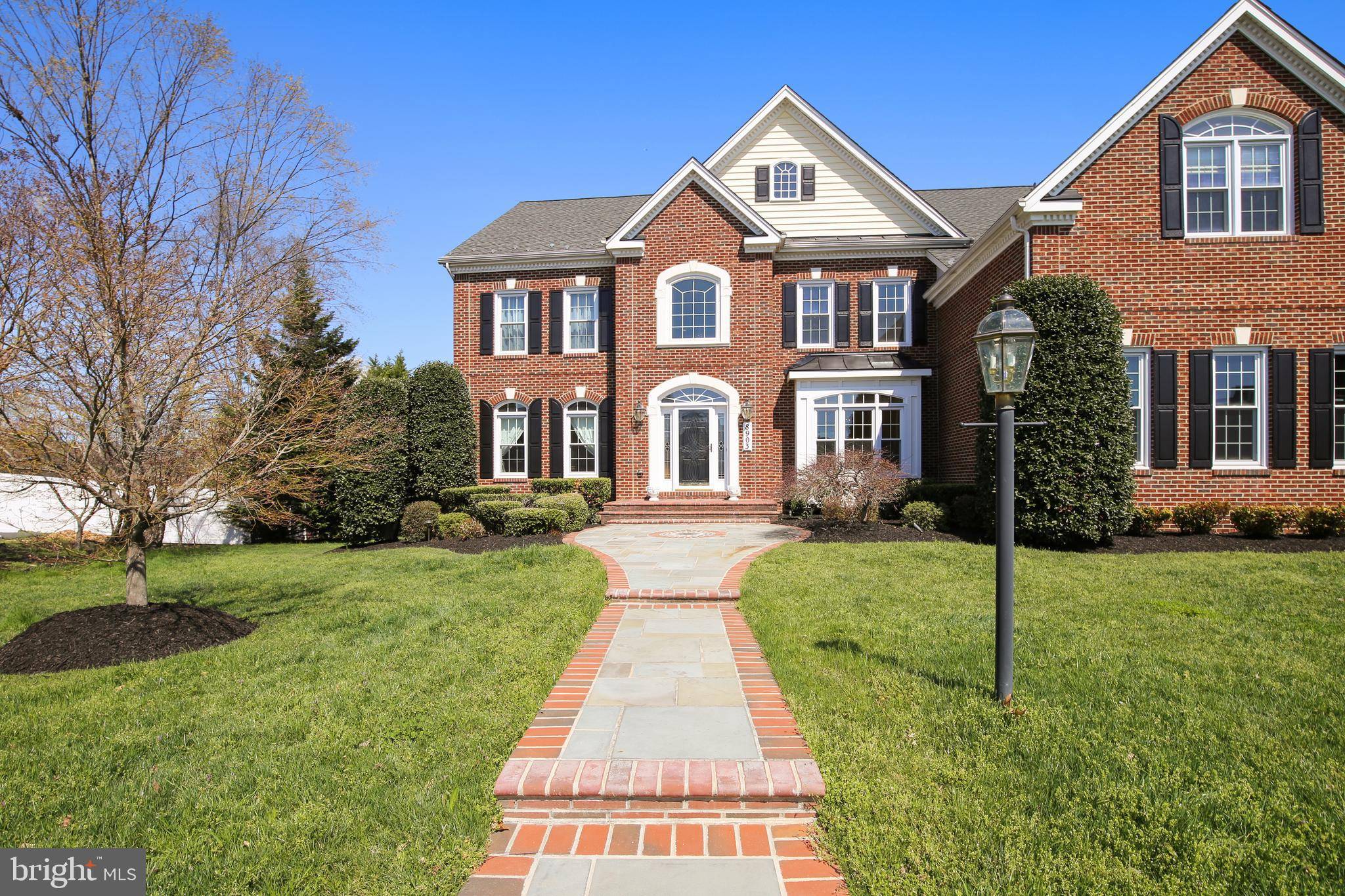 Alexandria, VA 22309,8903 GRIST MILL WOODS CT