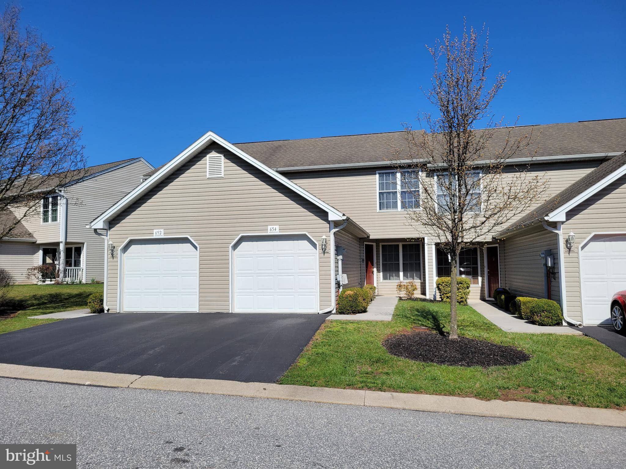 Etters, PA 17319,654 MALLARD DR