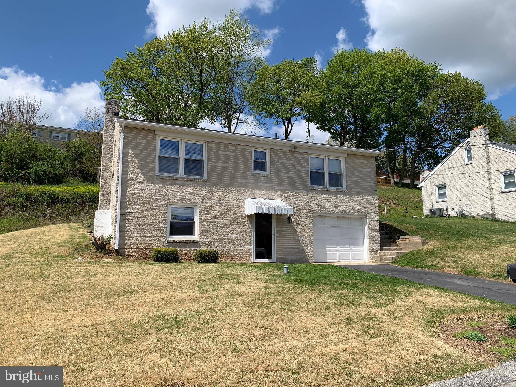 Glen Rock, PA 17327,234 PINE ST