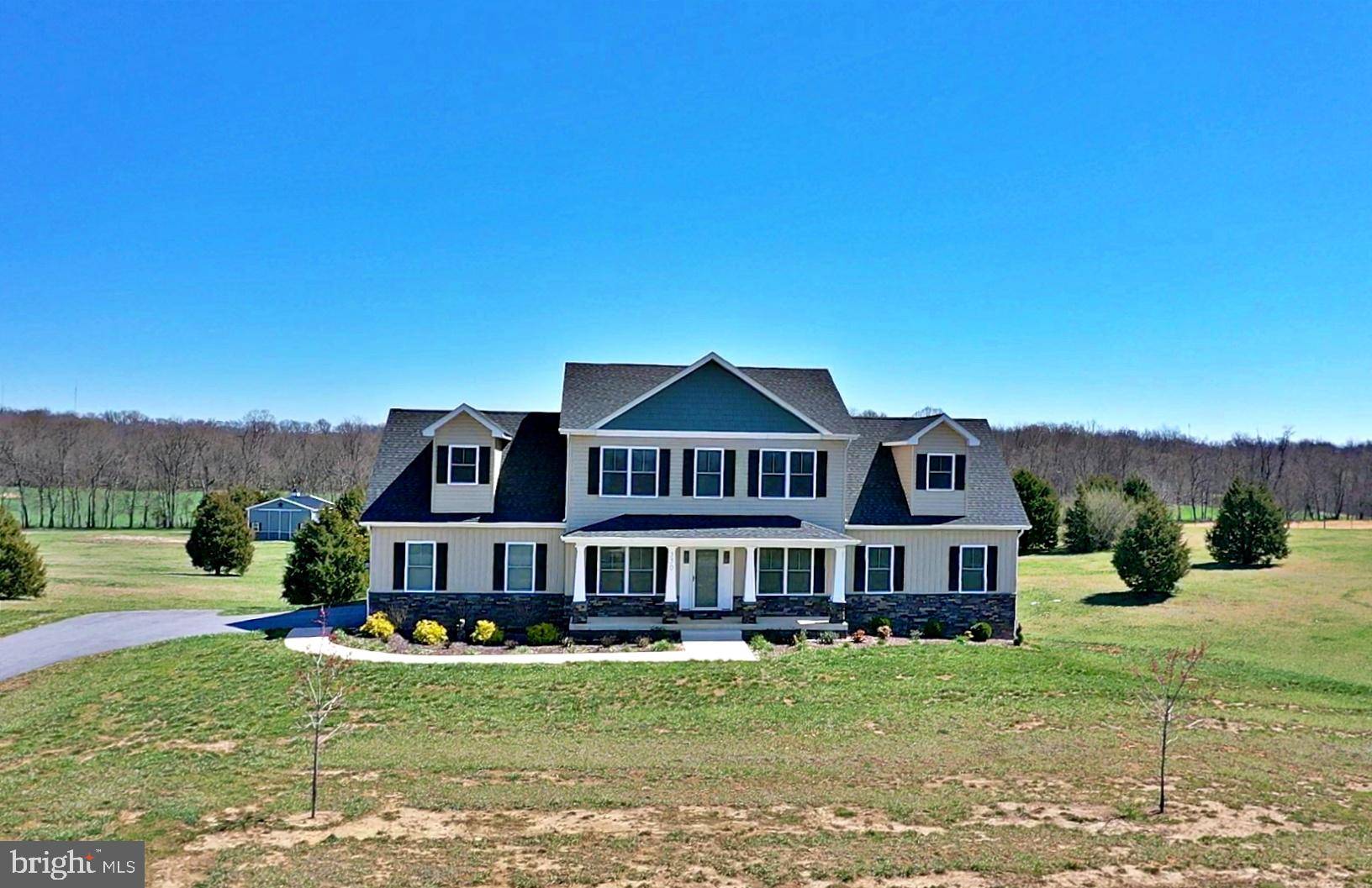 Kearneysville, WV 25430,350 MEANDERING LN