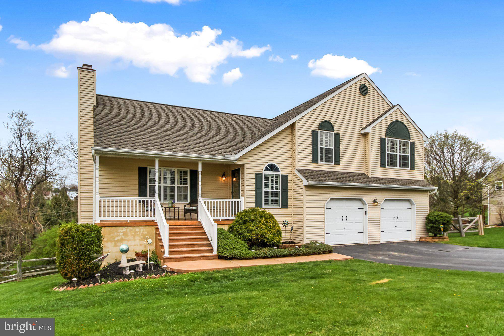 Stewartstown, PA 17363,217 COOL SPRING LN