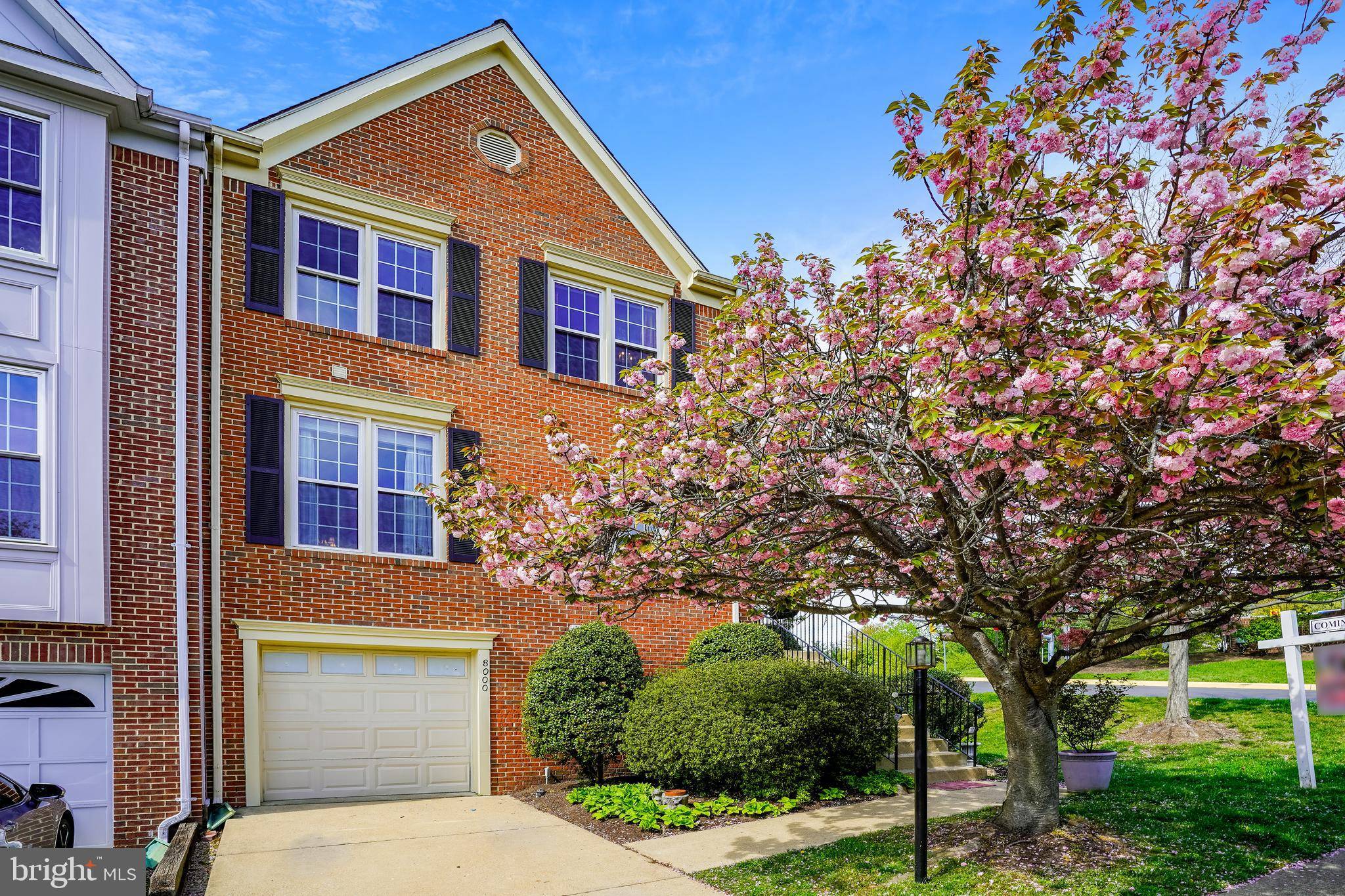 Springfield, VA 22152,8000 READINGTON CT