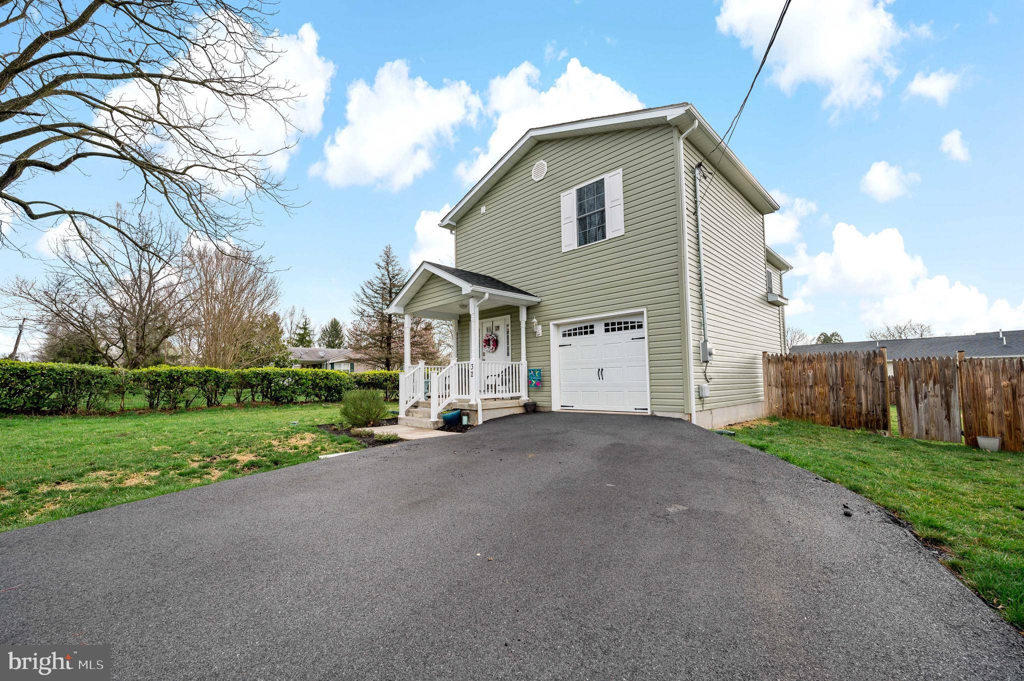 Martinsburg, WV 25404,32 POWELL LN