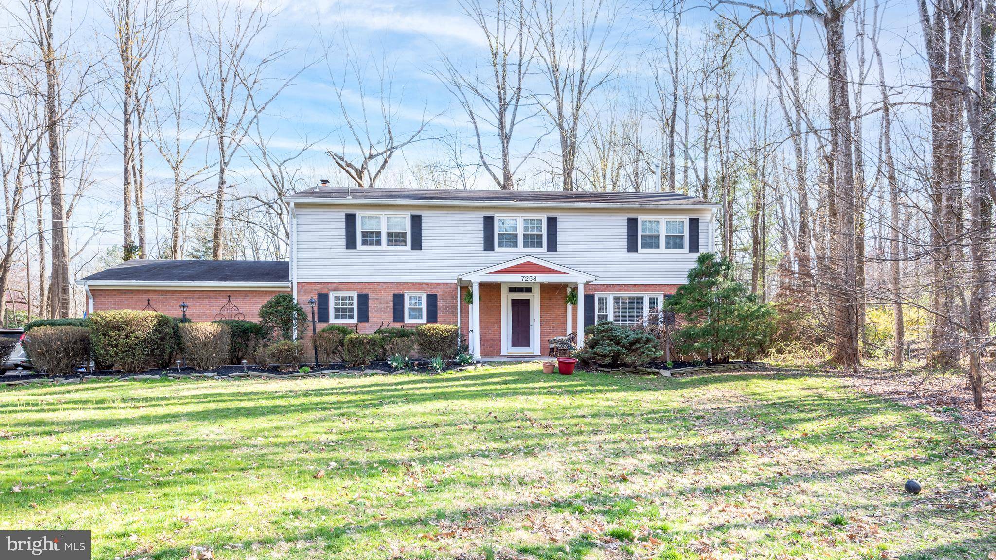 Warrenton, VA 20187,7258 MOSS LN