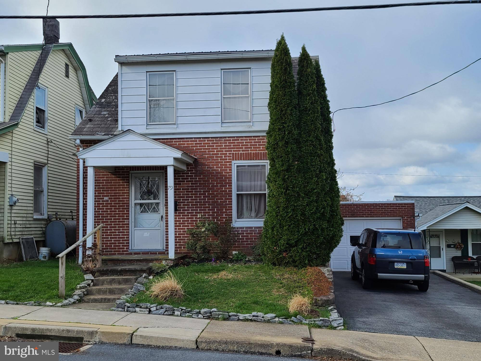 Ephrata, PA 17522,79 E PINE ST