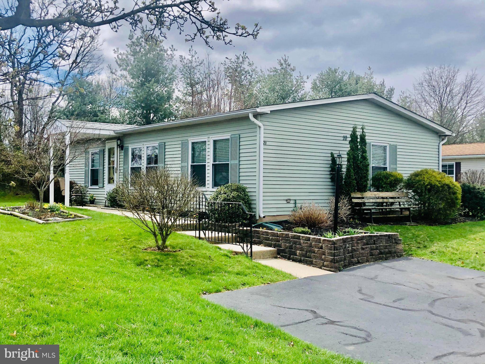 Harleysville, PA 19438,20 BENTWOOD CIR