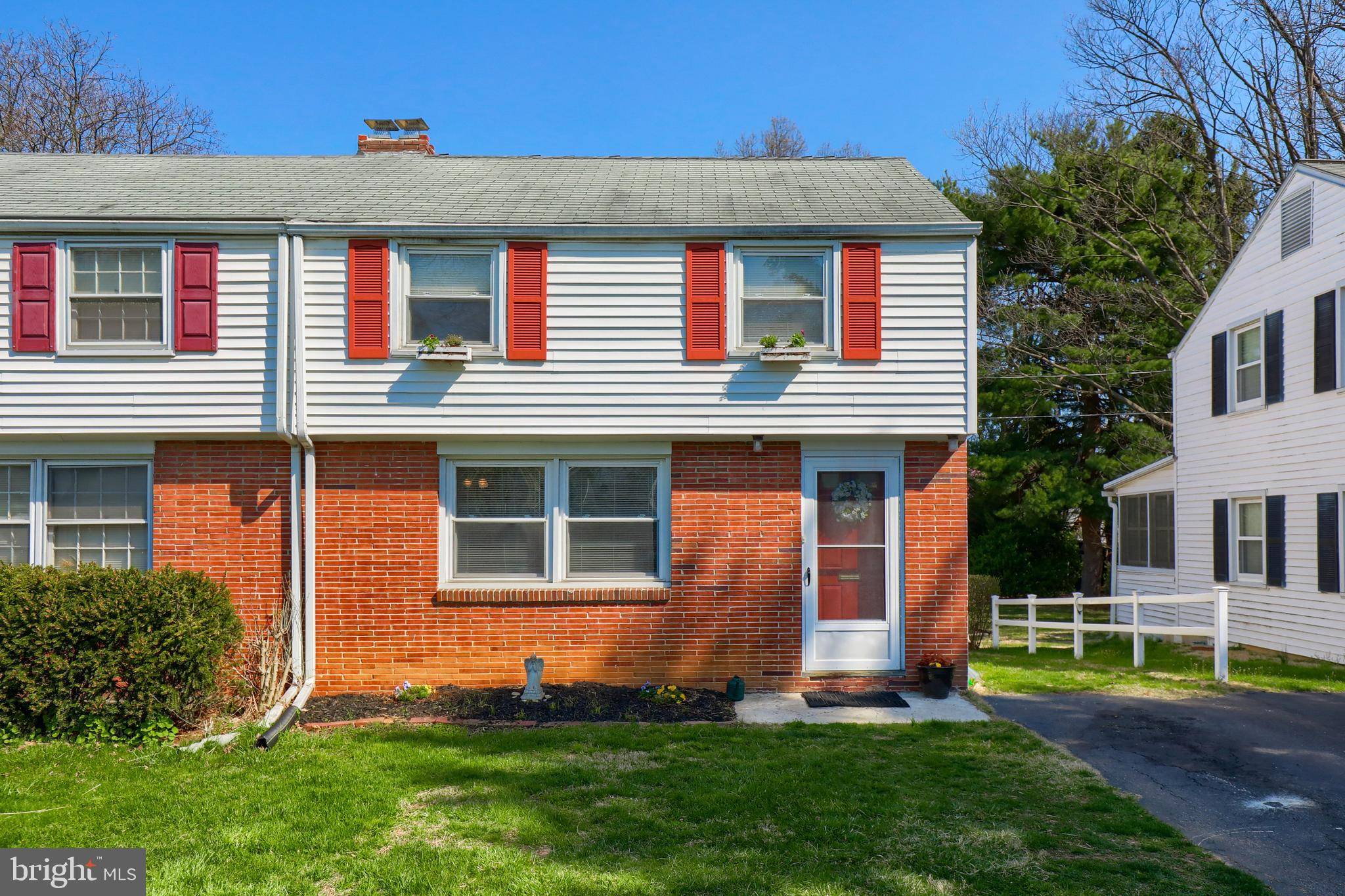 Lancaster, PA 17601,223 ELIZABETH DR