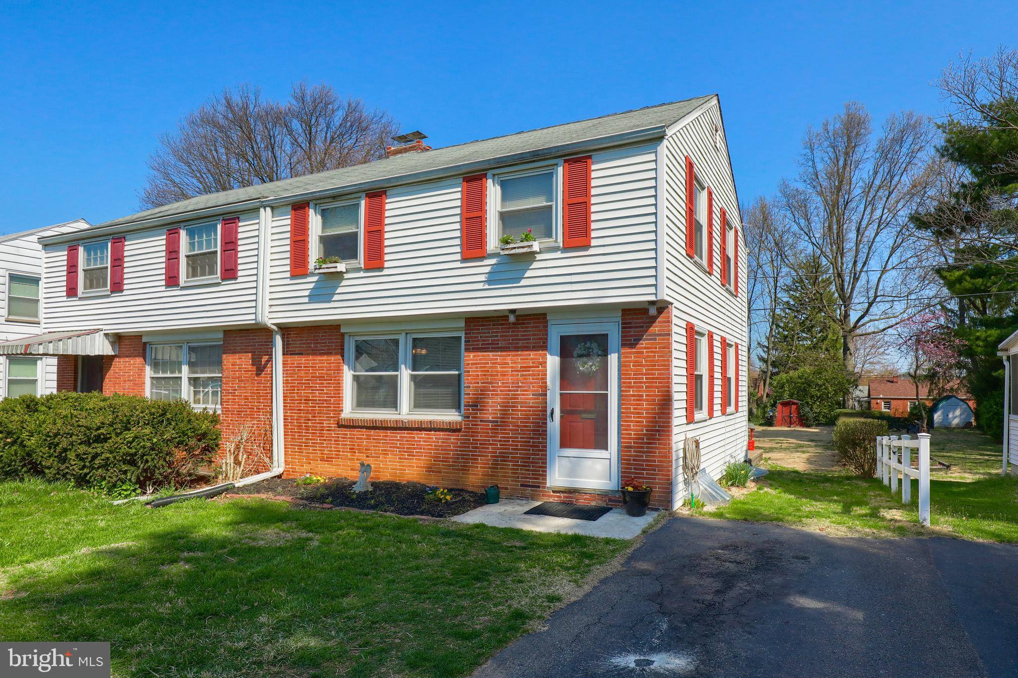 Lancaster, PA 17601,223 ELIZABETH DR