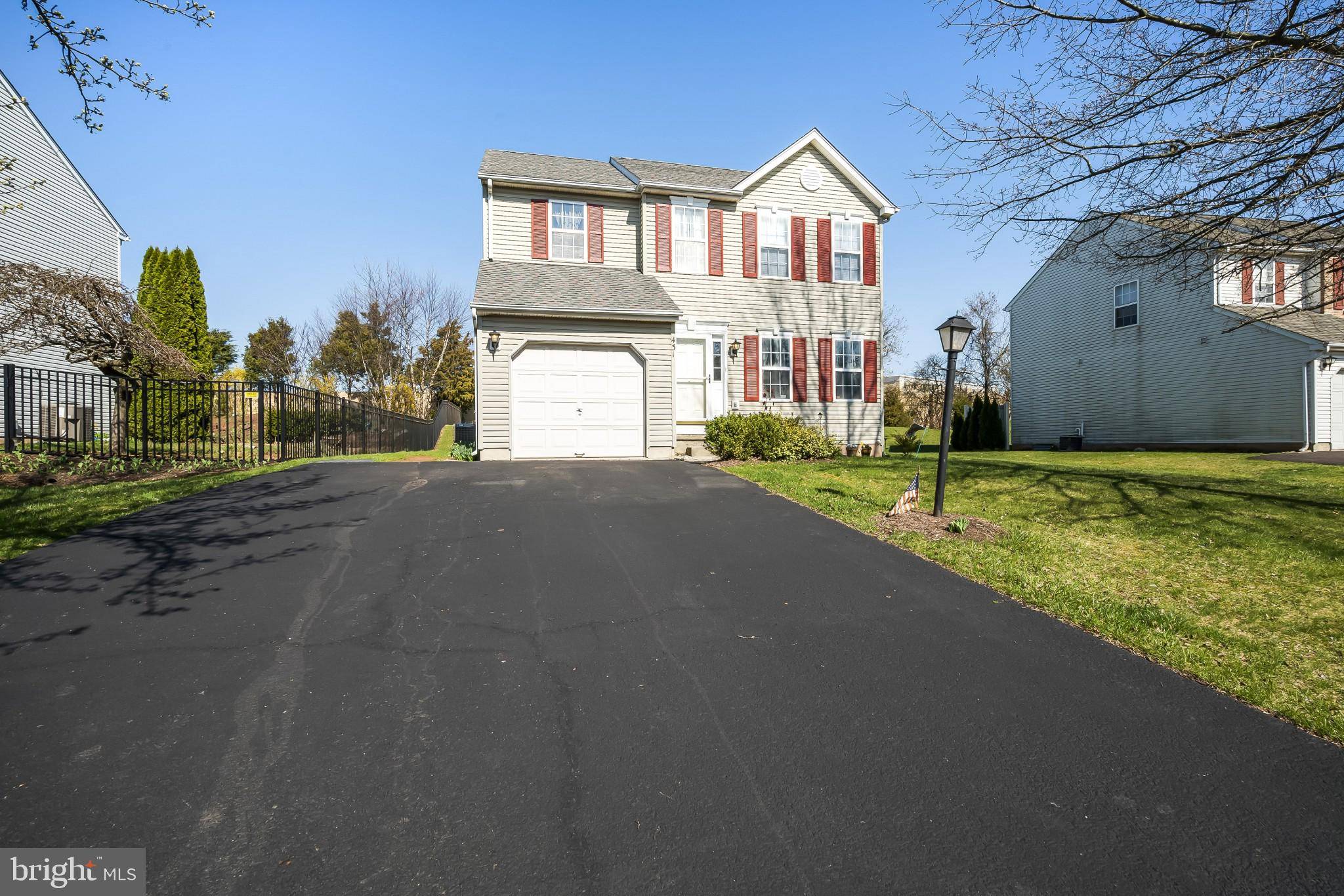 Harleysville, PA 19438,431 CANDLEWOOD WAY