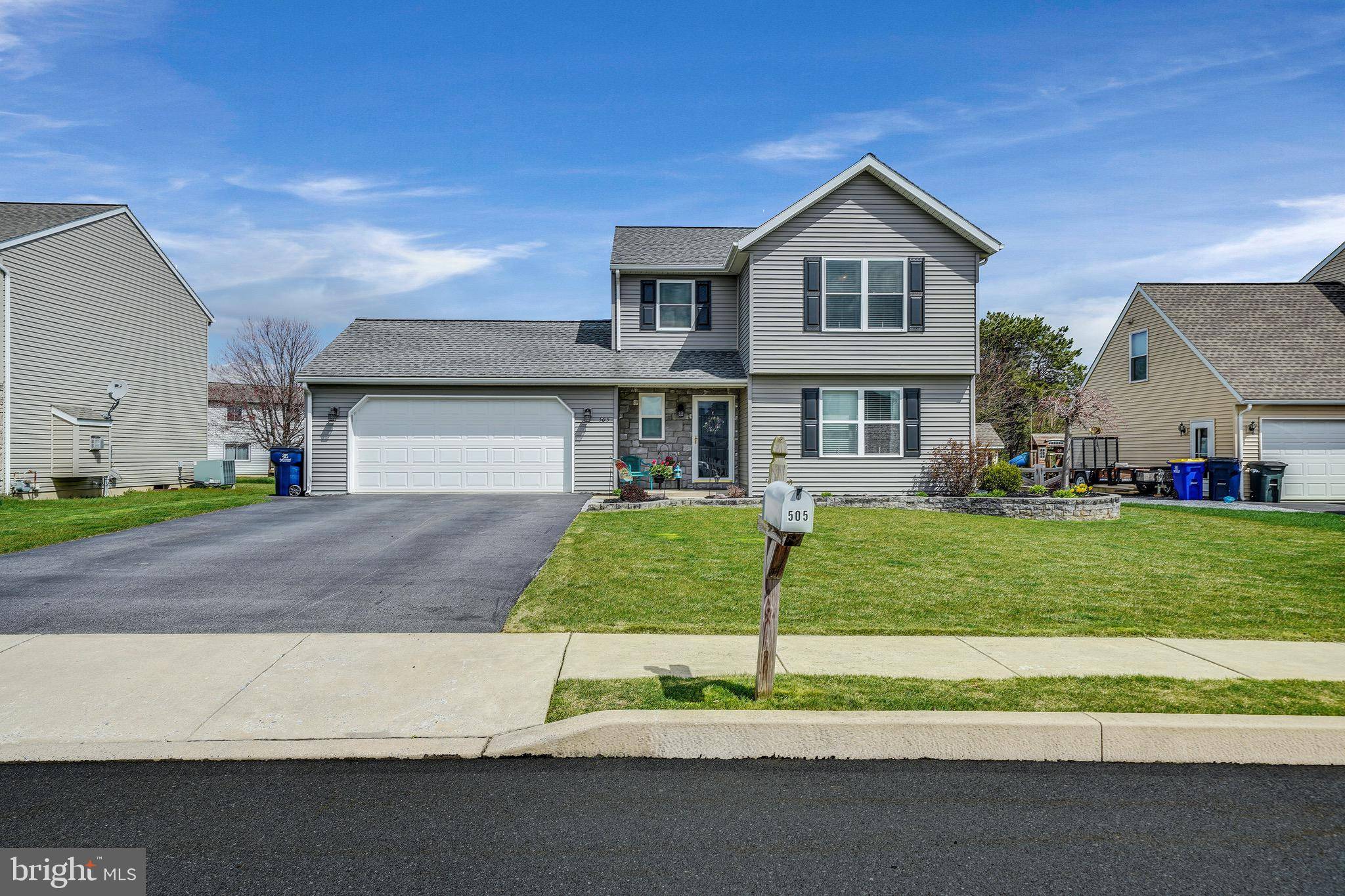 New Holland, PA 17557,505 LAVENDER LN