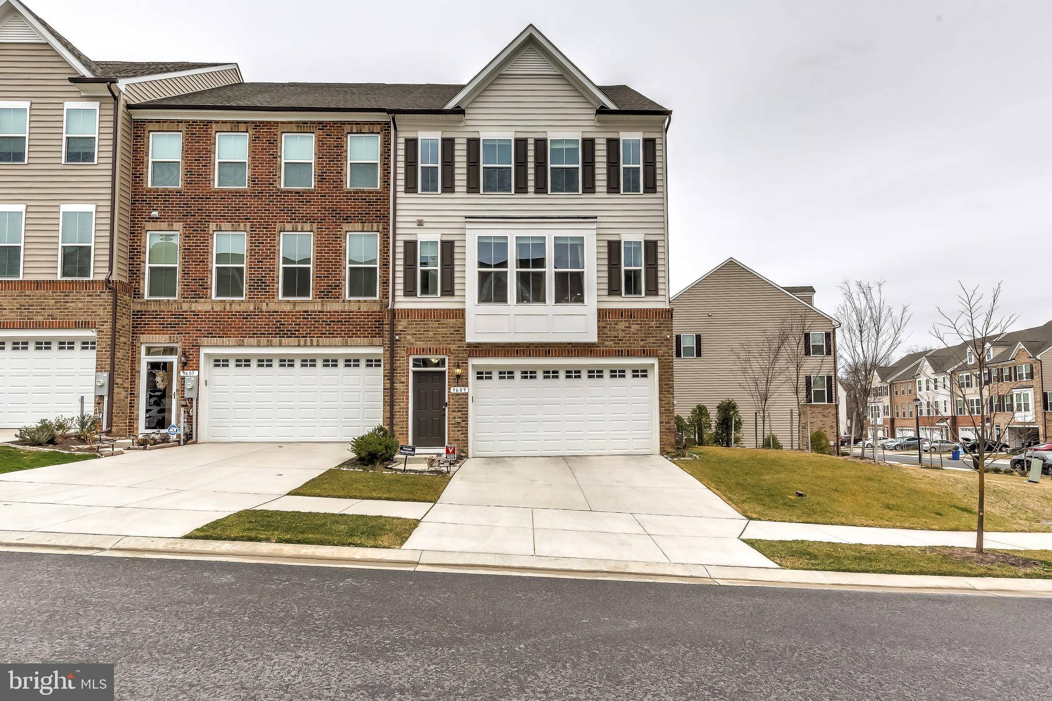 Owings Mills, MD 21117,9609 JULIA LN