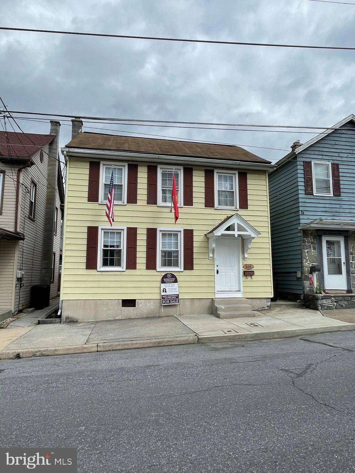 Myerstown, PA 17067,608 S RAILROAD ST