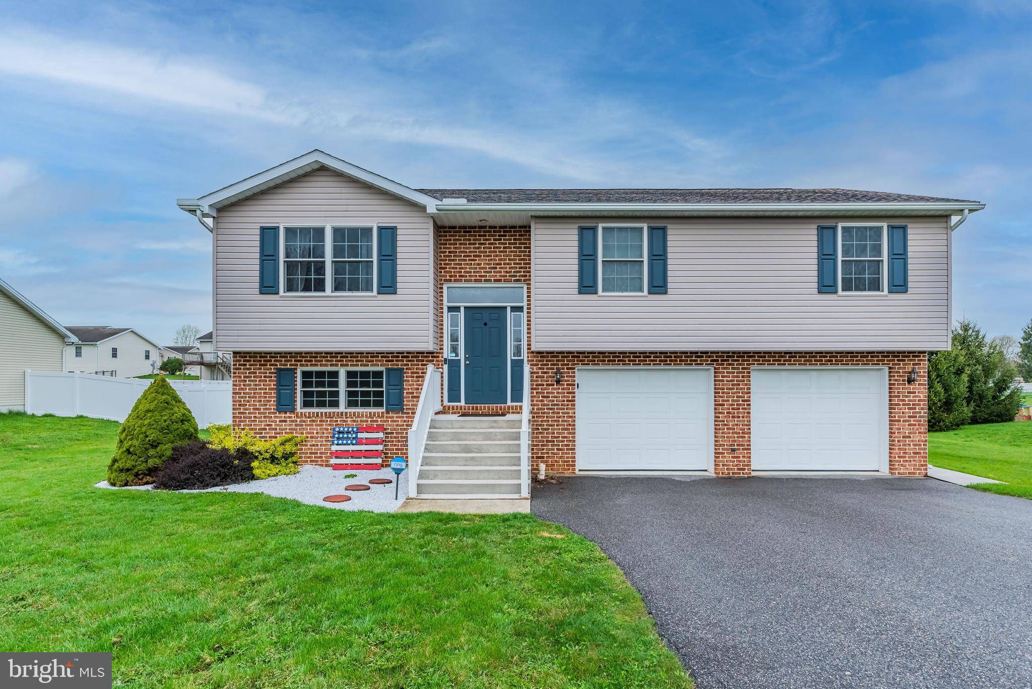 Shippensburg, PA 17257,1099 ASHTON DR