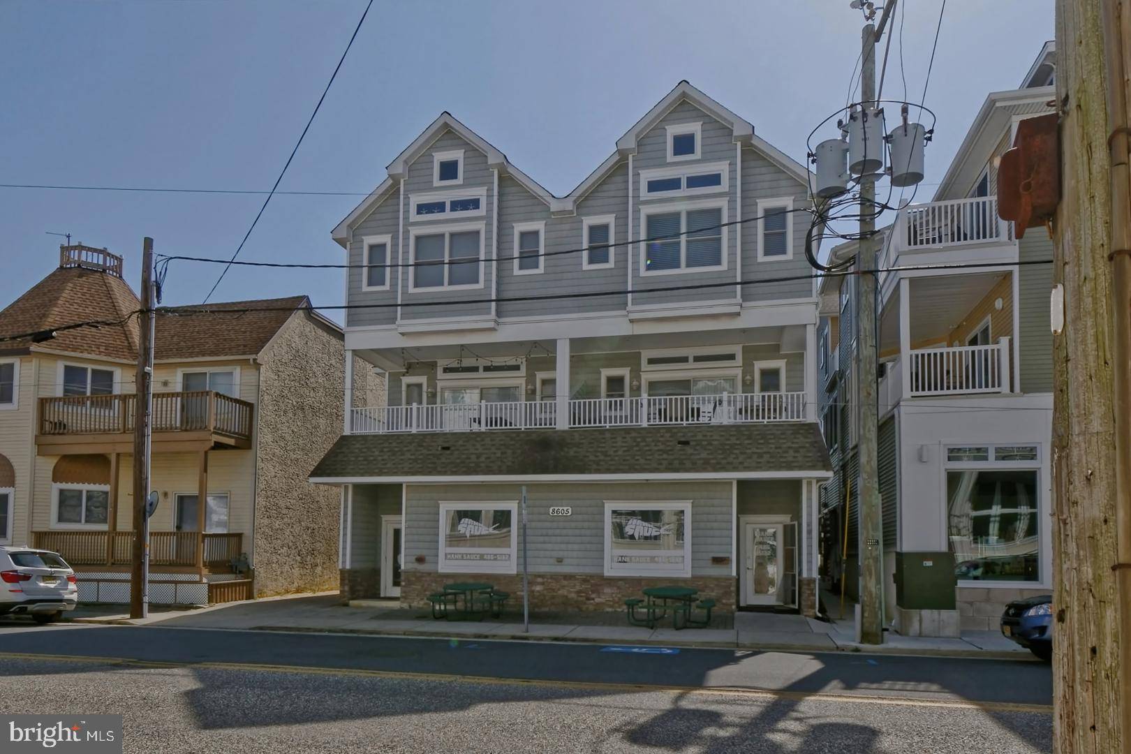 Sea Isle City, NJ 08243,8605 LANDIS AVE