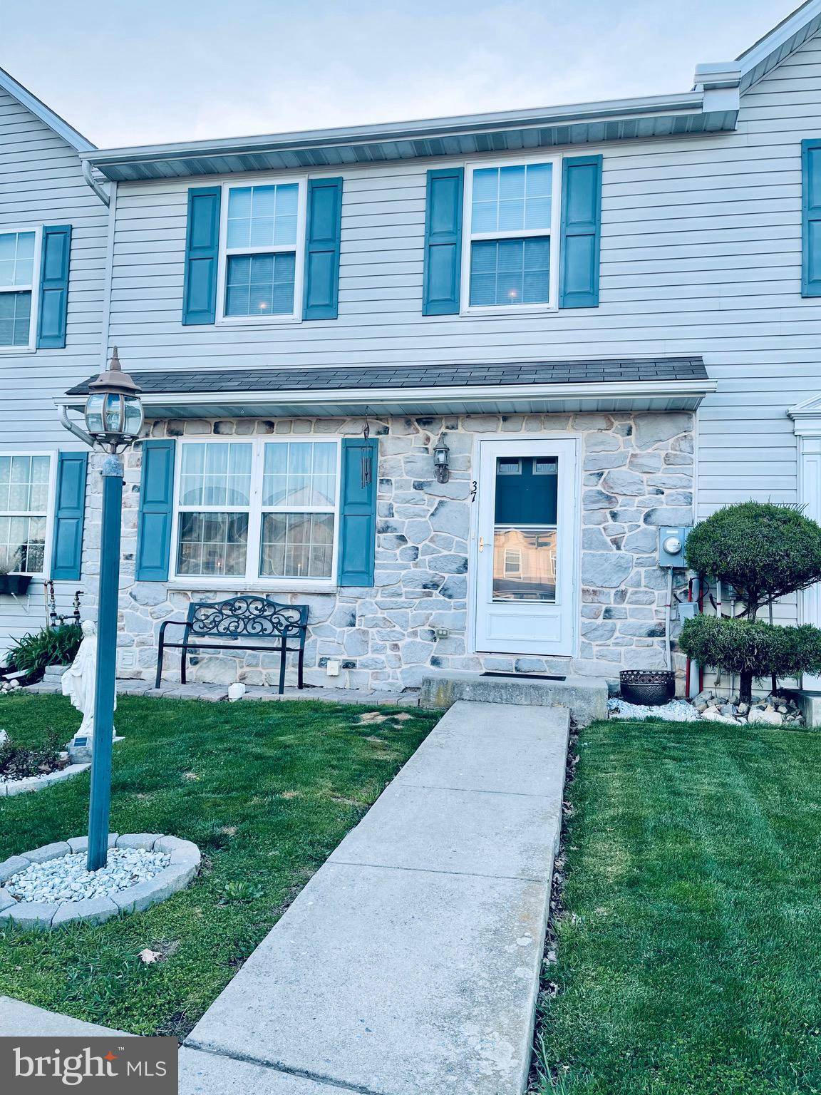 Myerstown, PA 17067,37 LAUREL DR