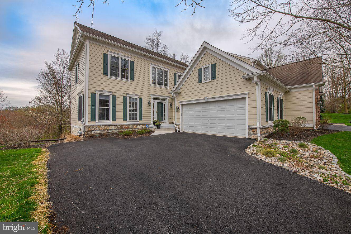 Newtown Square, PA 19073,320 ARTHUR COURT