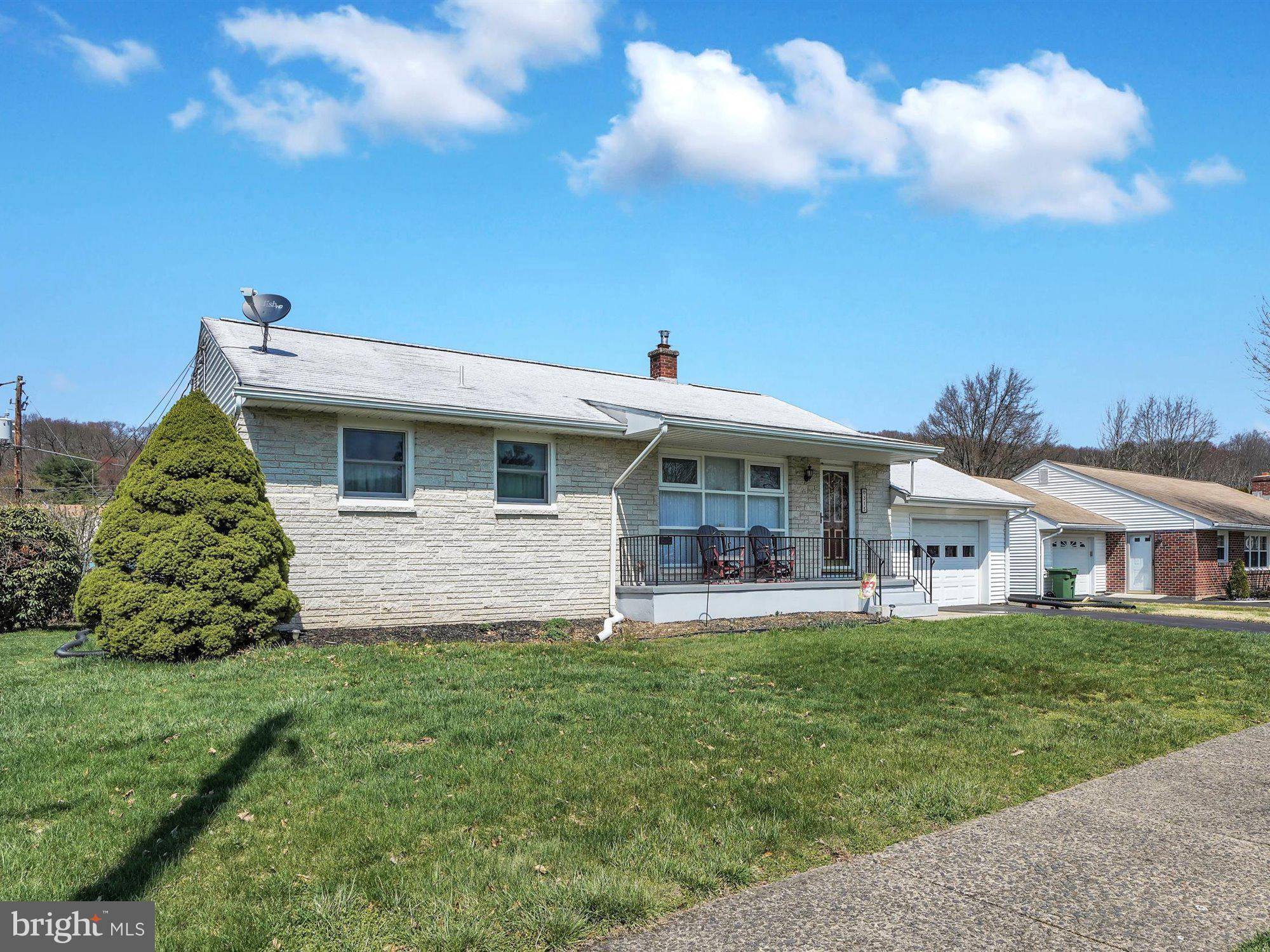 Pine Grove, PA 17963,315 2ND ST