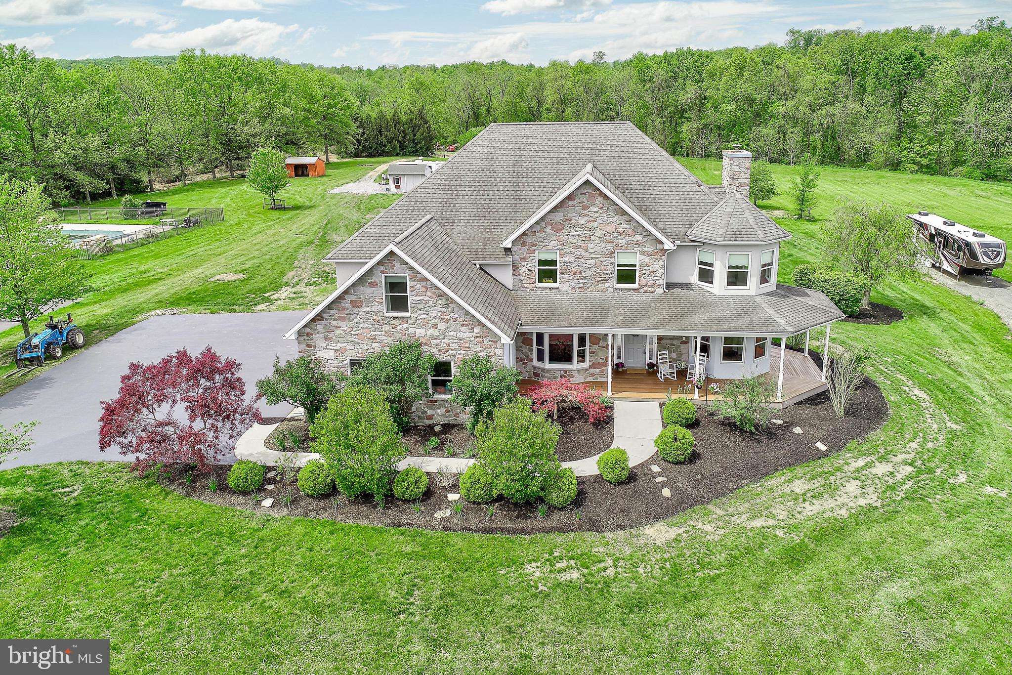 Wellsville, PA 17365,122 BUTTERCUP LN