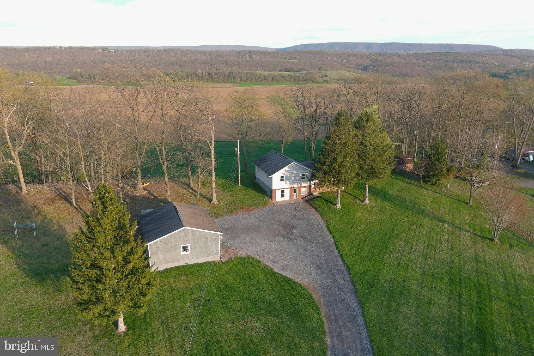 Hesston, PA 16647,4199 GABLE DR