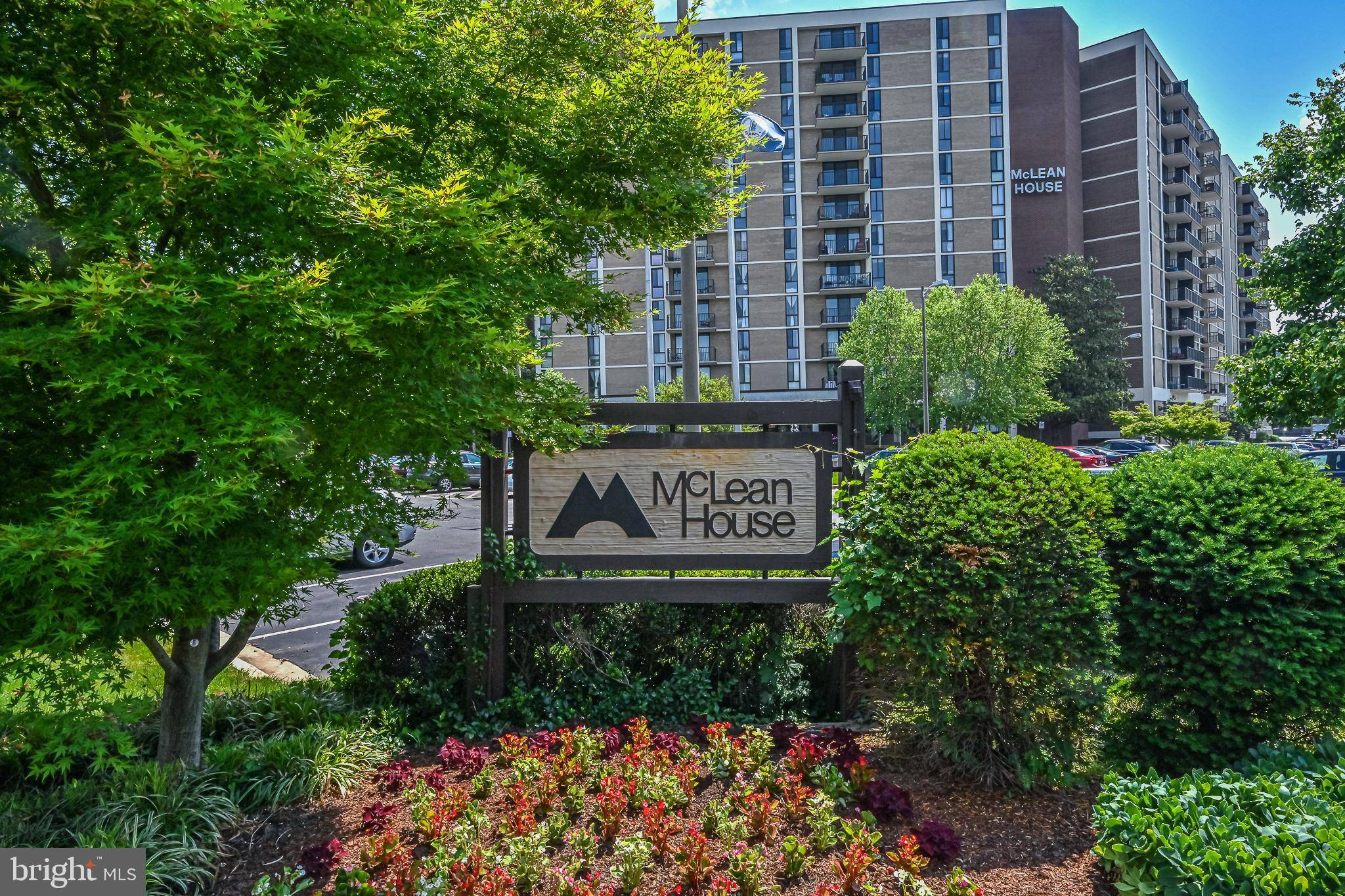 Mclean, VA 22101,6800 FLEETWOOD RD #206