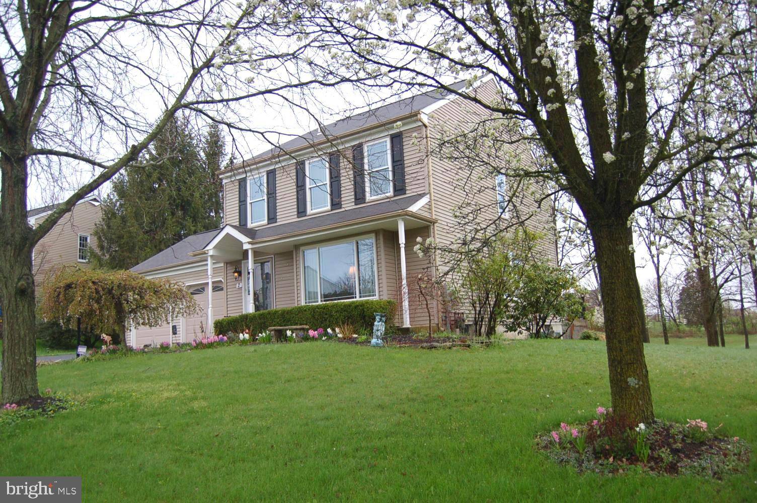 Harleysville, PA 19438,2 SARATOGA LN