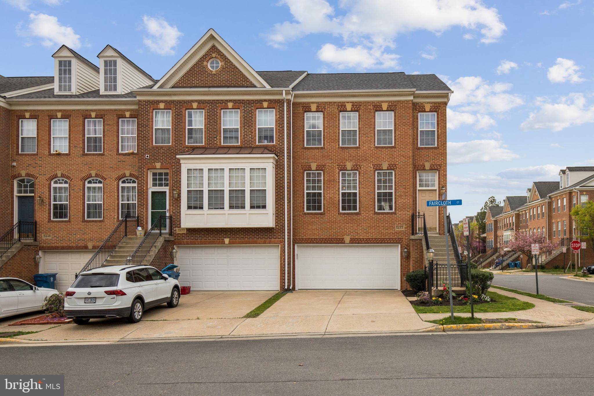 Centreville, VA 20120,5653 FAIRCLOTH CT