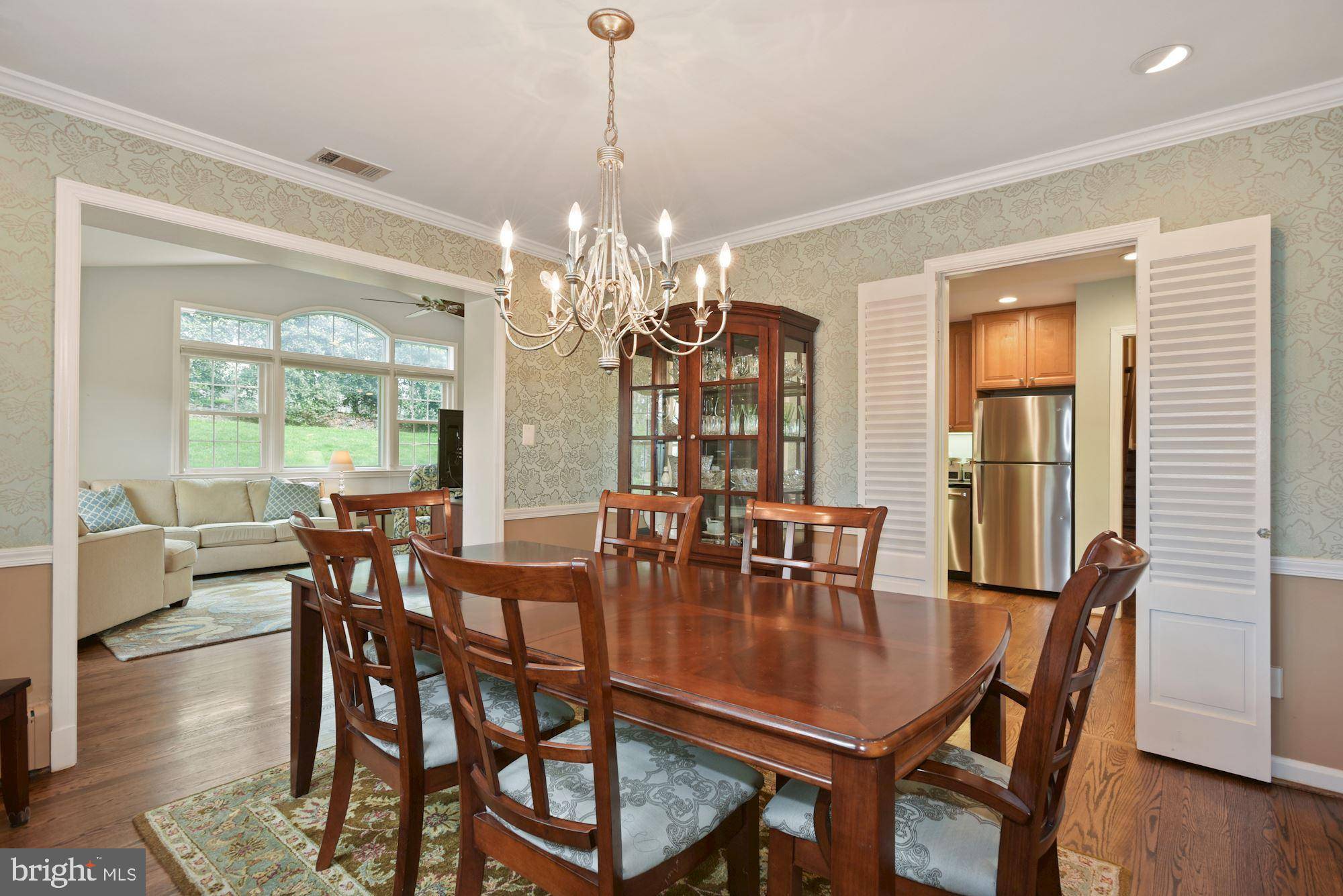 Mclean, VA 22101,1529 HARDWOOD LN