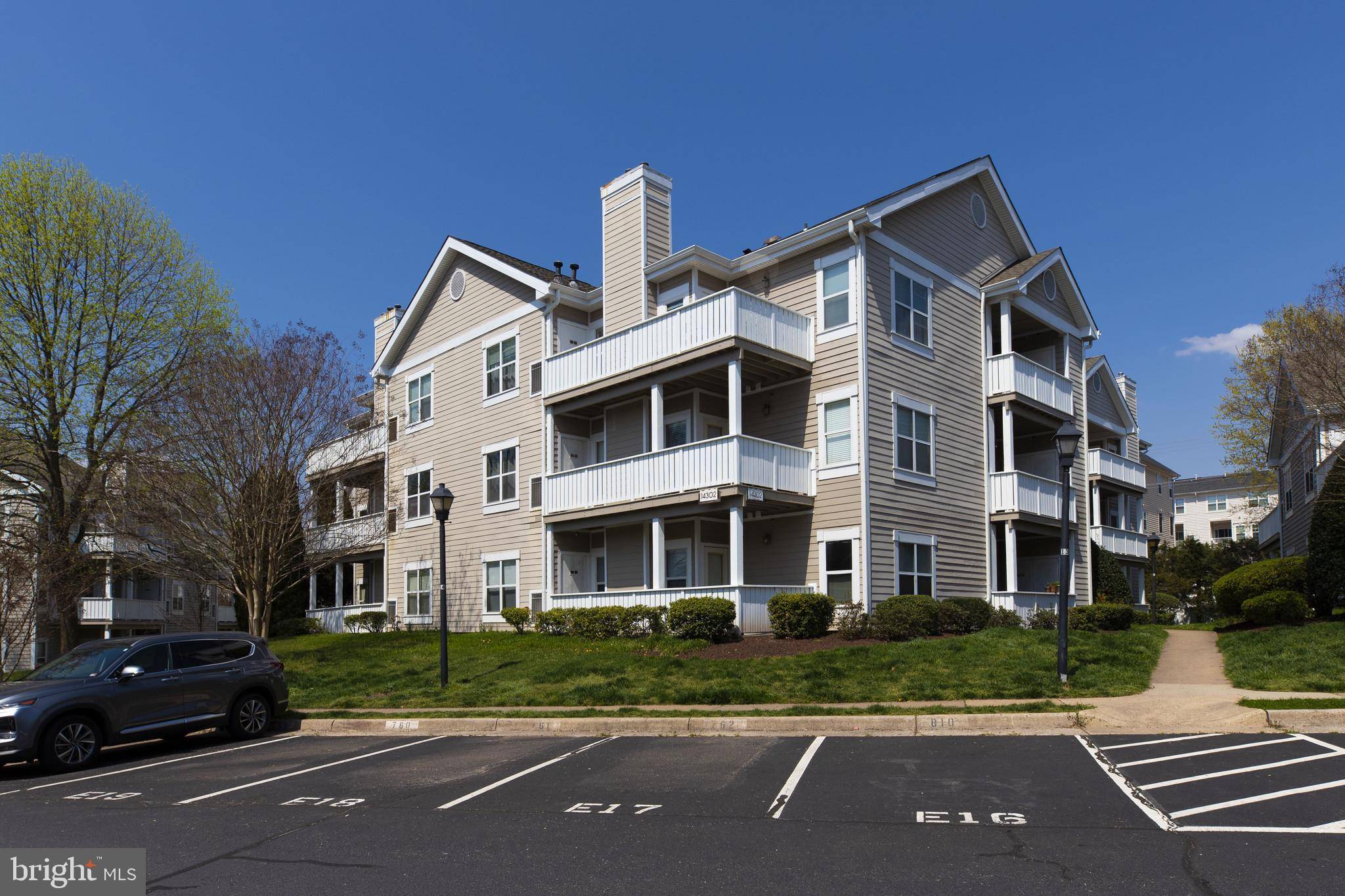 Centreville, VA 20121,14302 ROSY LN #12