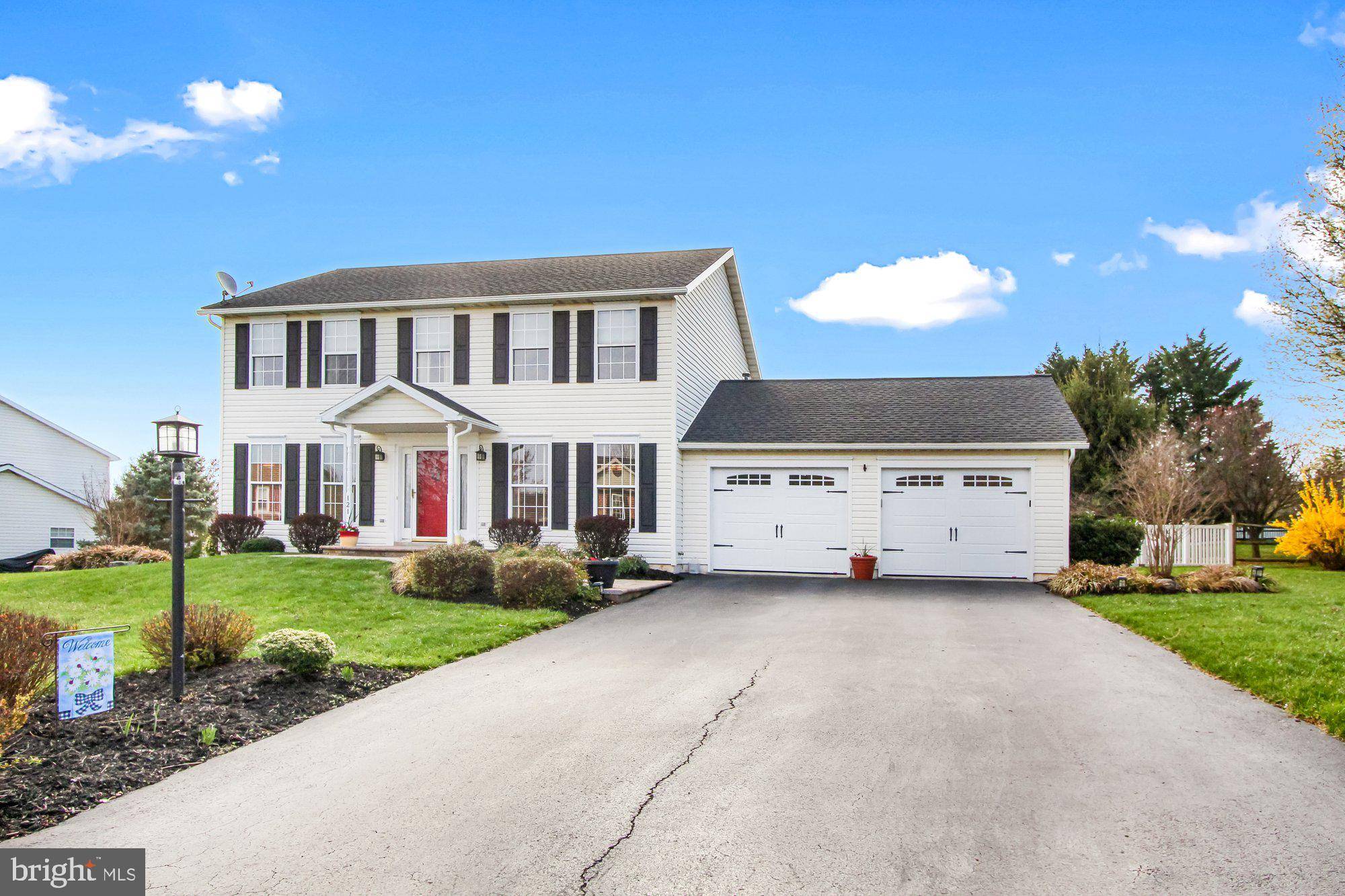 Stewartstown, PA 17363,121 BERKSHIRE LN