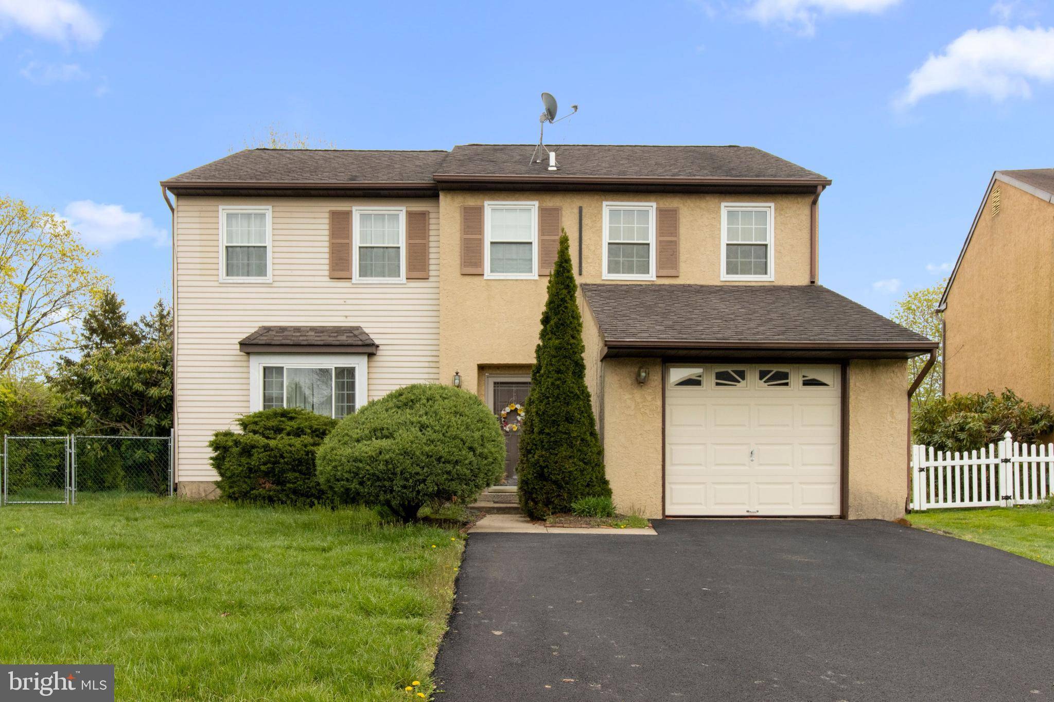 Horsham, PA 19044,9 FAWN LN