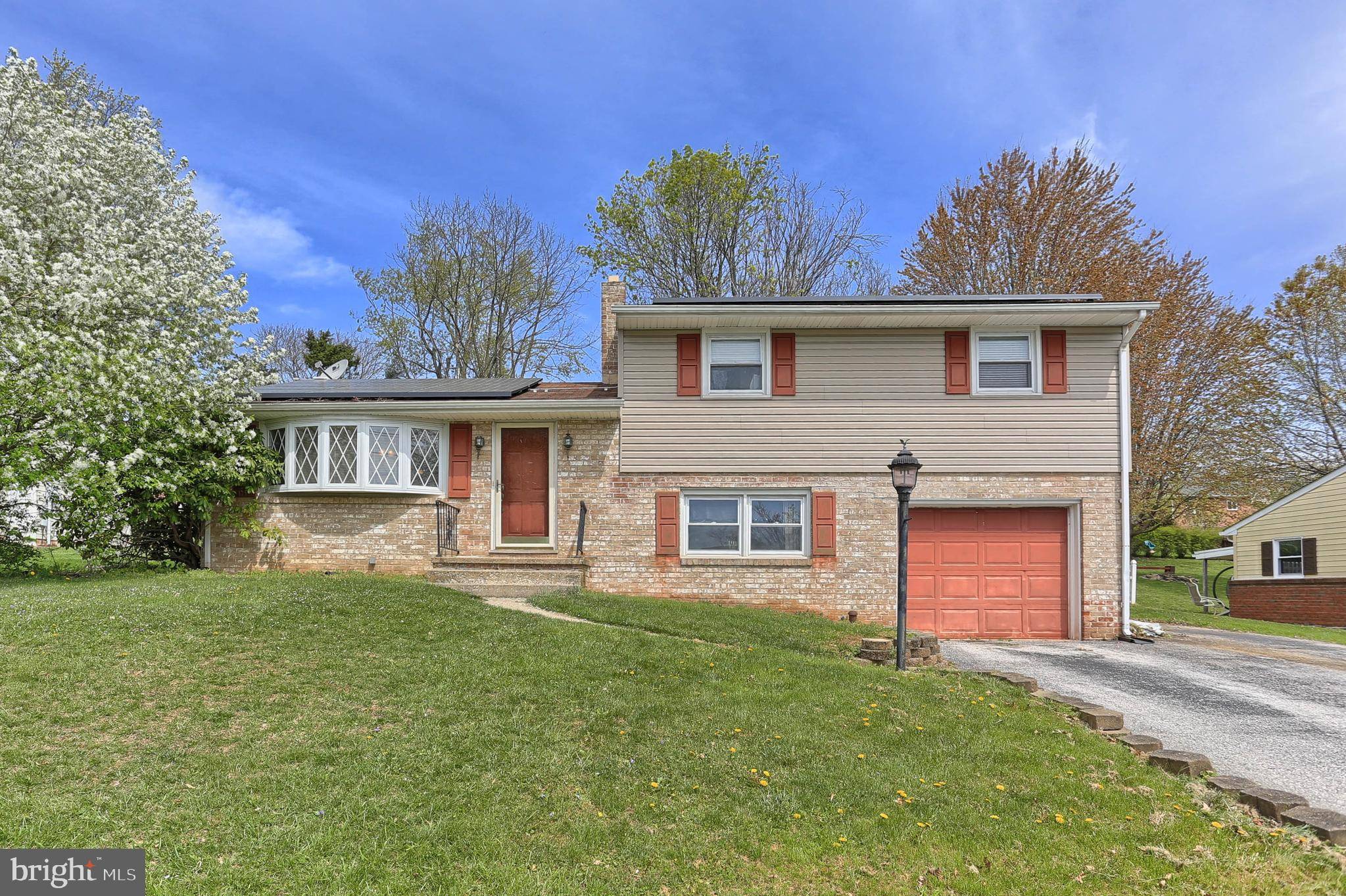 Dallastown, PA 17313,2941 HERRLYN CT