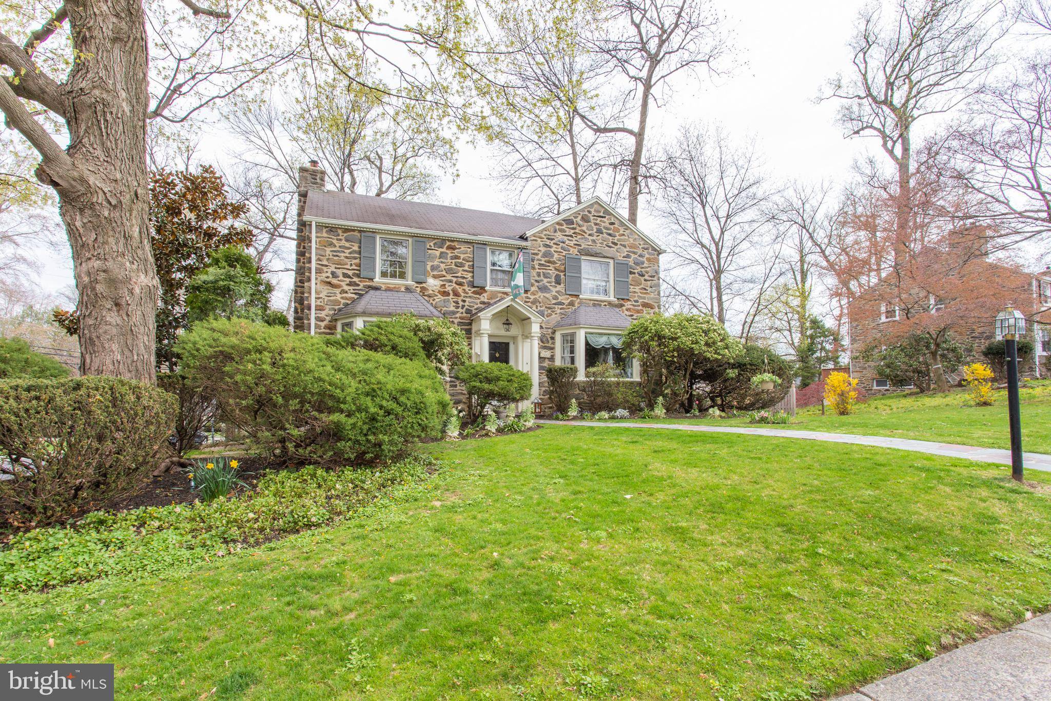 Drexel Hill, PA 19026,5265 APACHE LN